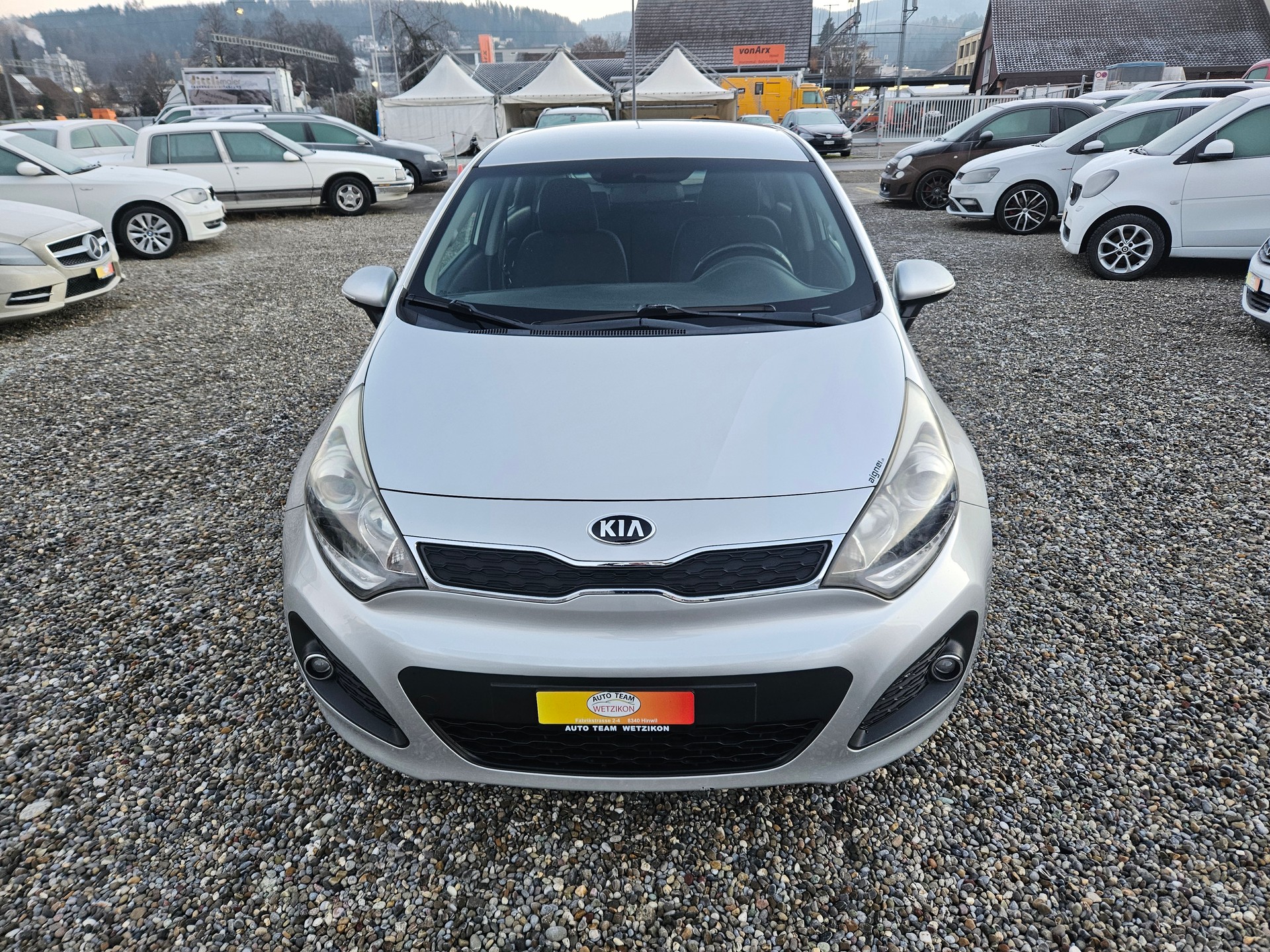 KIA RIO-image-1