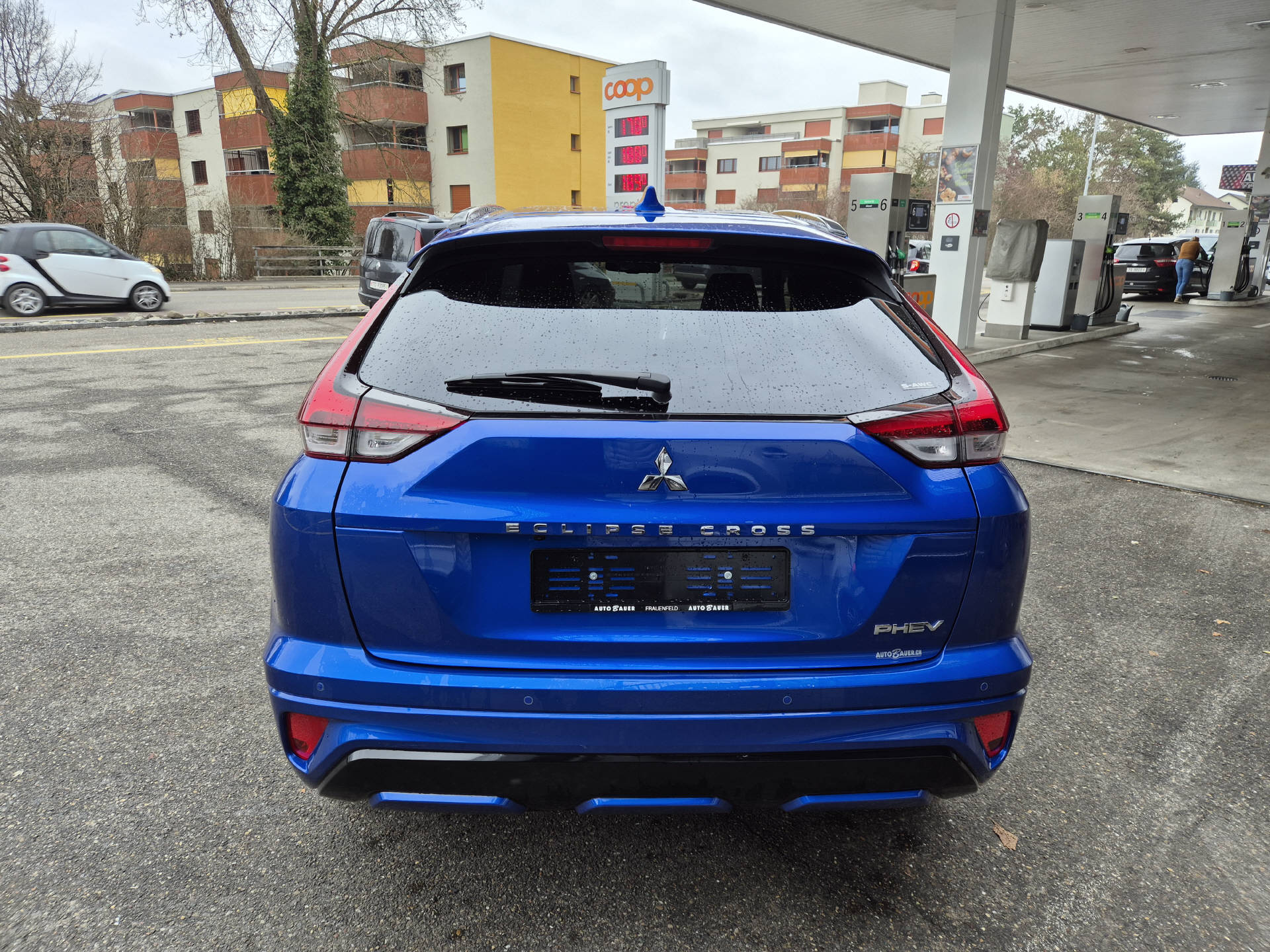 MITSUBISHI Eclipse Cross 2.4 PHEV Instyle 4x4-image-6