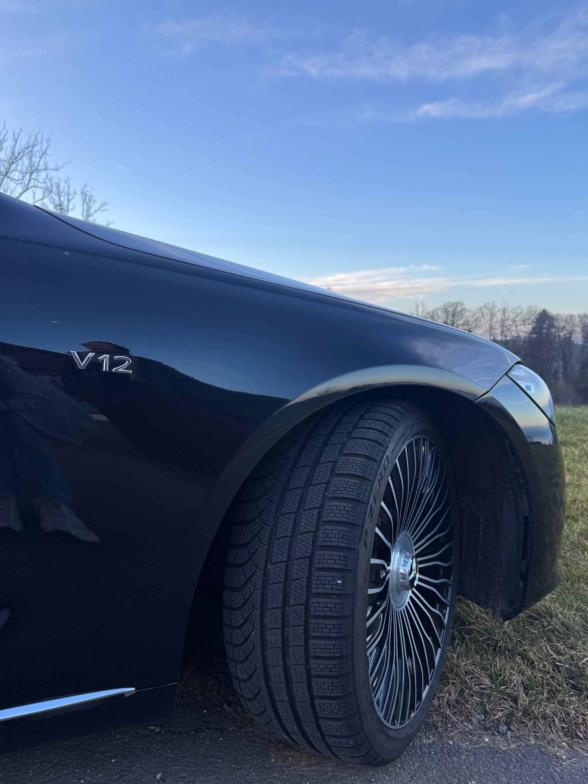 MERCEDES-BENZ S 680 4Matic Maybach First Class 9G-Tronic-image-3