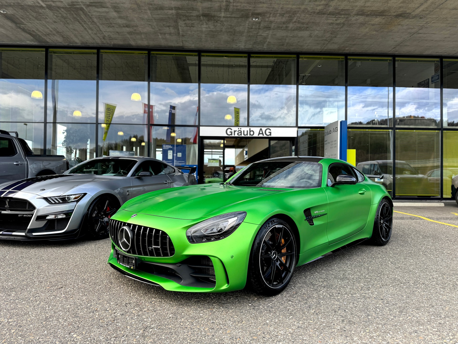 MERCEDES-BENZ AMG GT R Speedshift DCT MAGNO GREEN MATT 3.99%