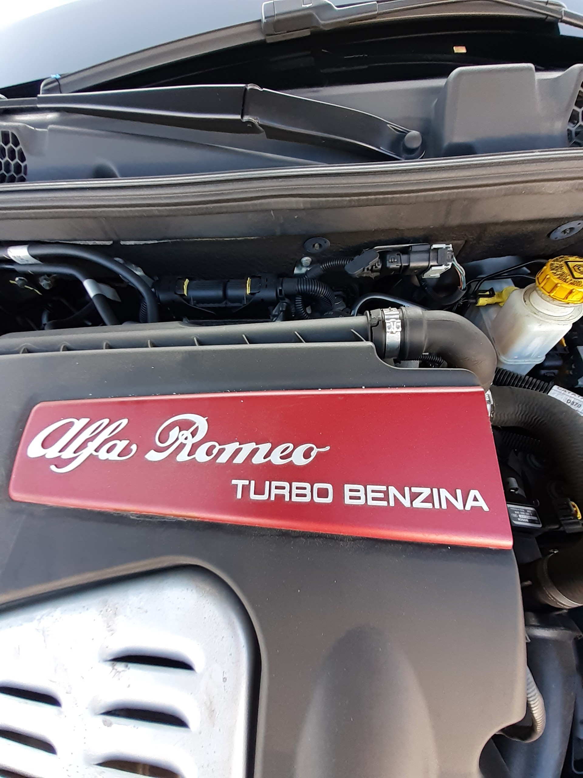 ALFA ROMEO Giulietta 1.4 T Distinctive-image-4