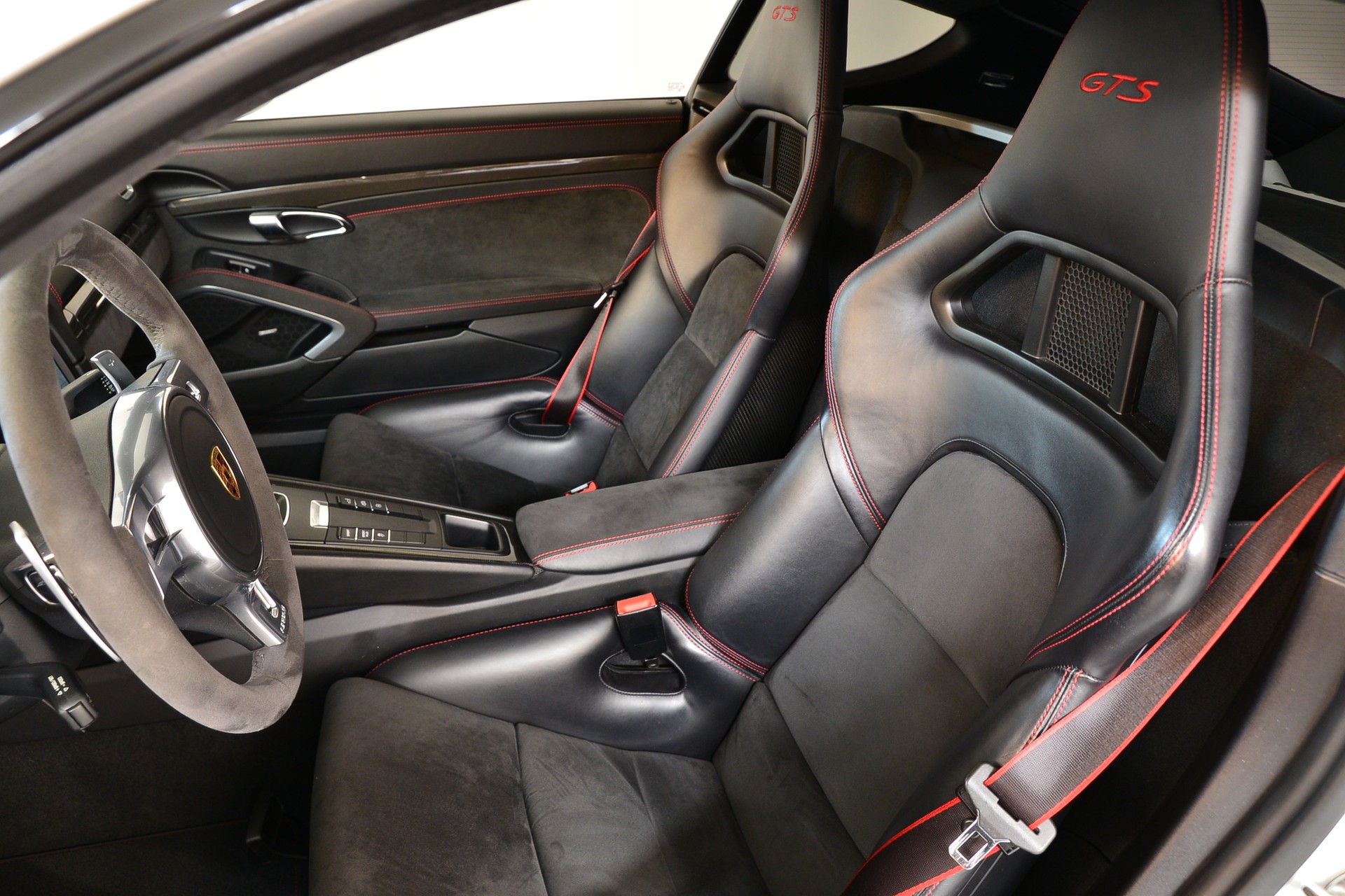 PORSCHE Cayman GTS 3.4 PDK-image-11