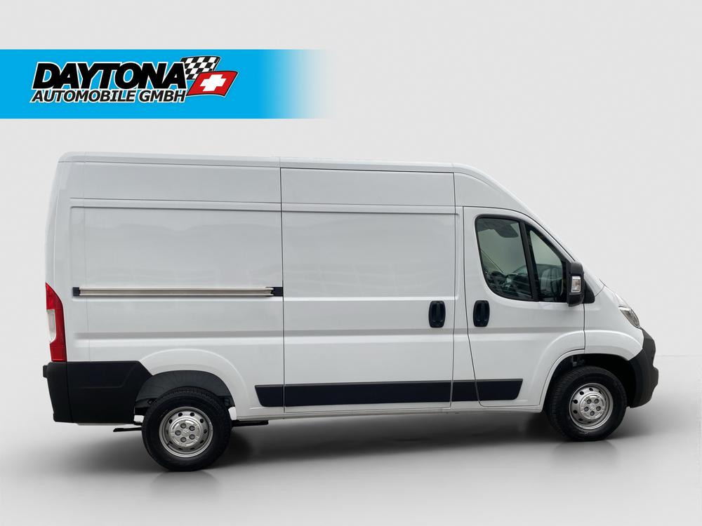 CITROEN Jumper 33 2.2 BlueHDi 140 L2H2-image-3