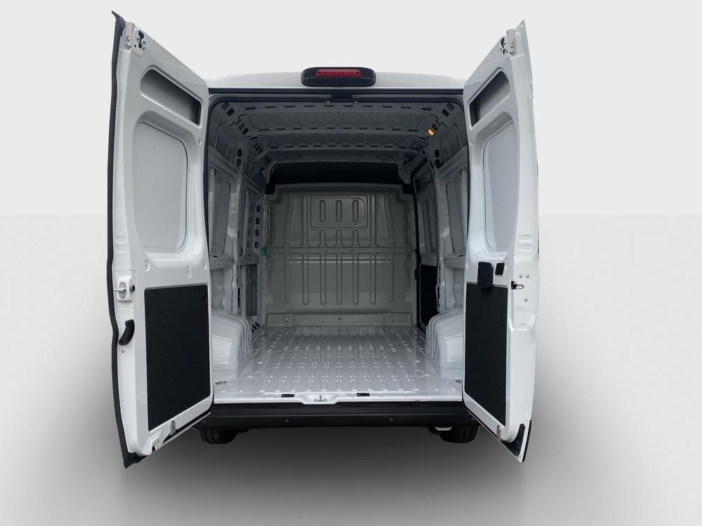 CITROEN Jumper 33 2.2 BlueHDi 140 L2H2-image-8