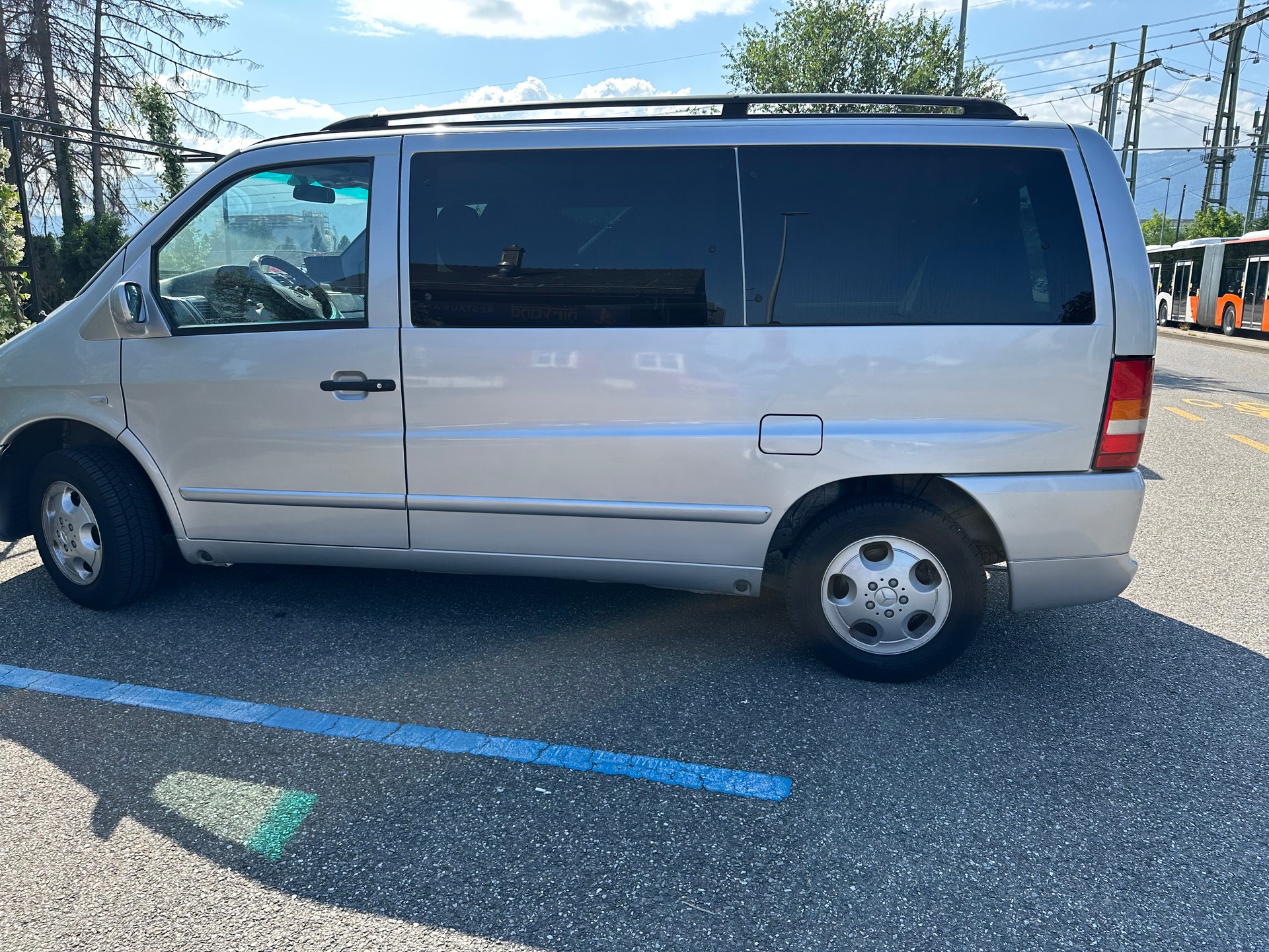 MERCEDES-BENZ WDF63809413505836