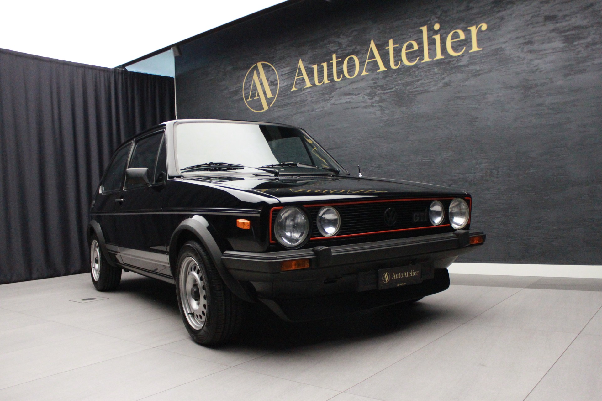 VW Golf 1600 GTI-image-0