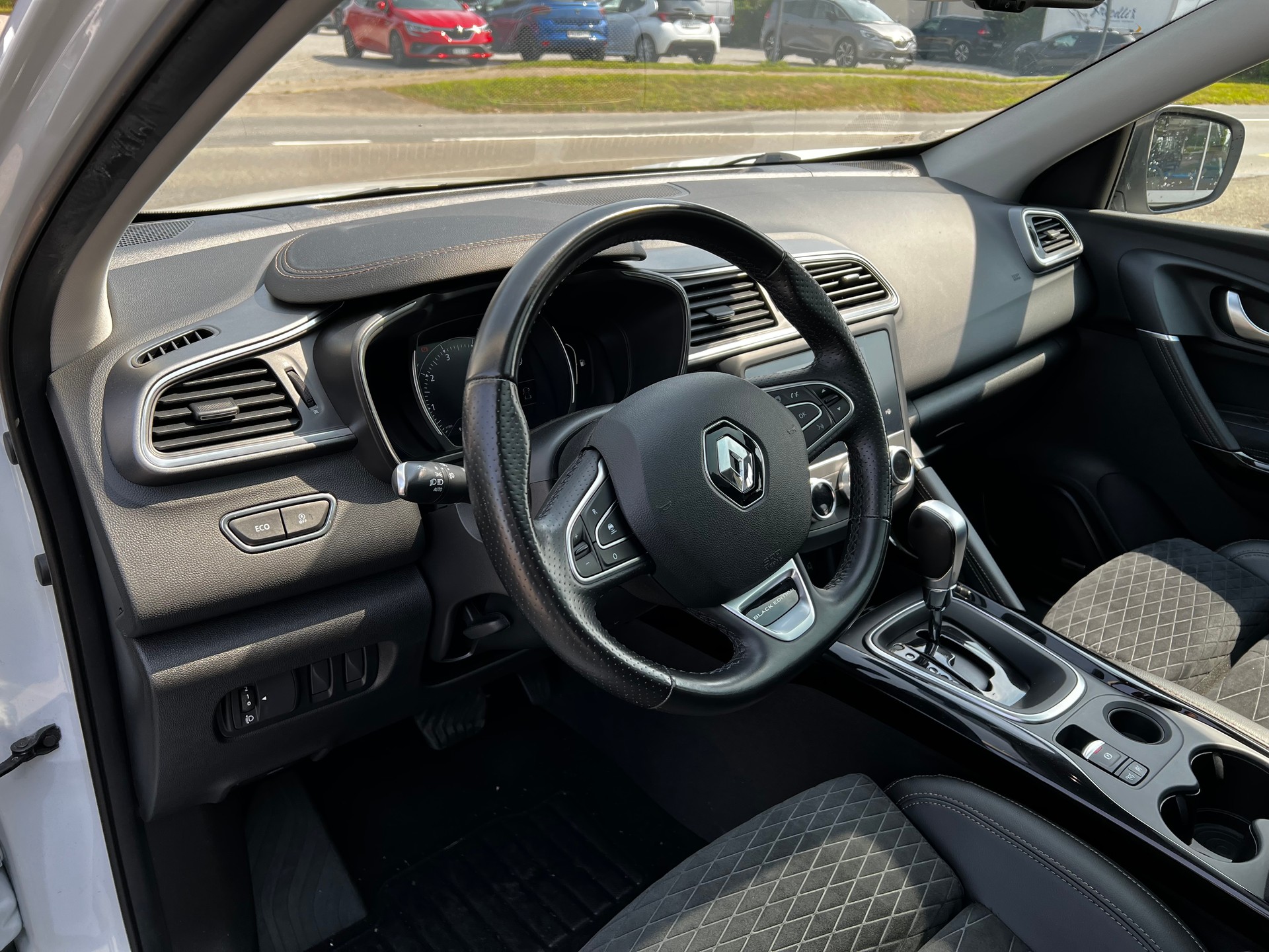 RENAULT Kadjar BLACK EDITION TCe 160 E-image-5