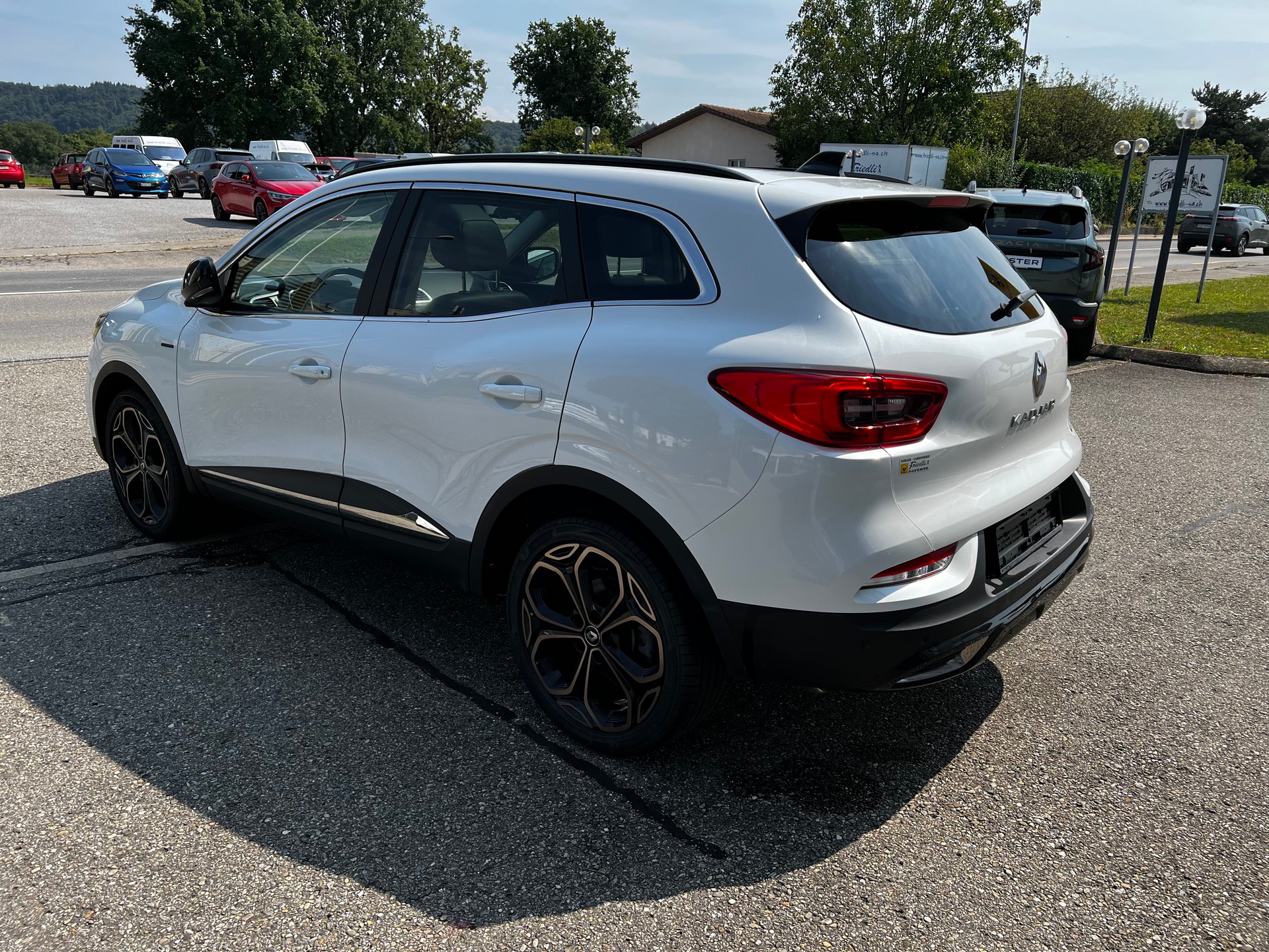 RENAULT Kadjar BLACK EDITION TCe 160 E-image-4