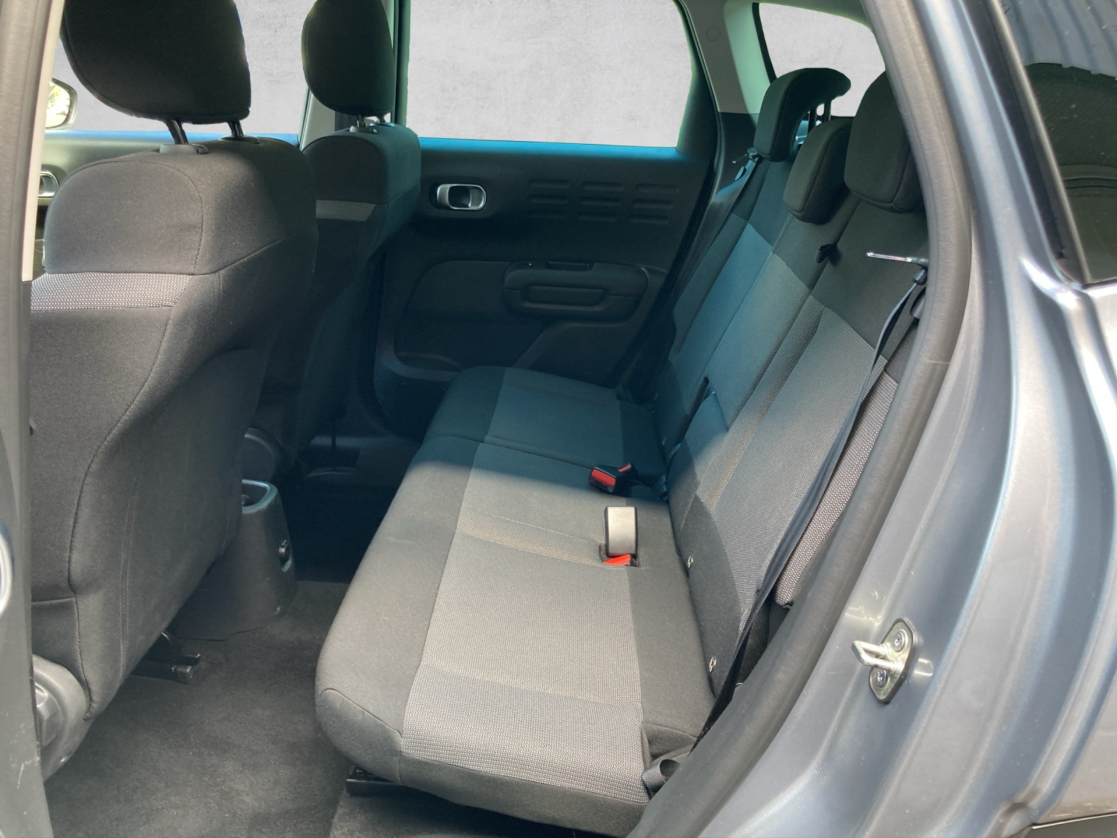 CITROEN C3 Aircross 1.2i PureTech Shine-image-7