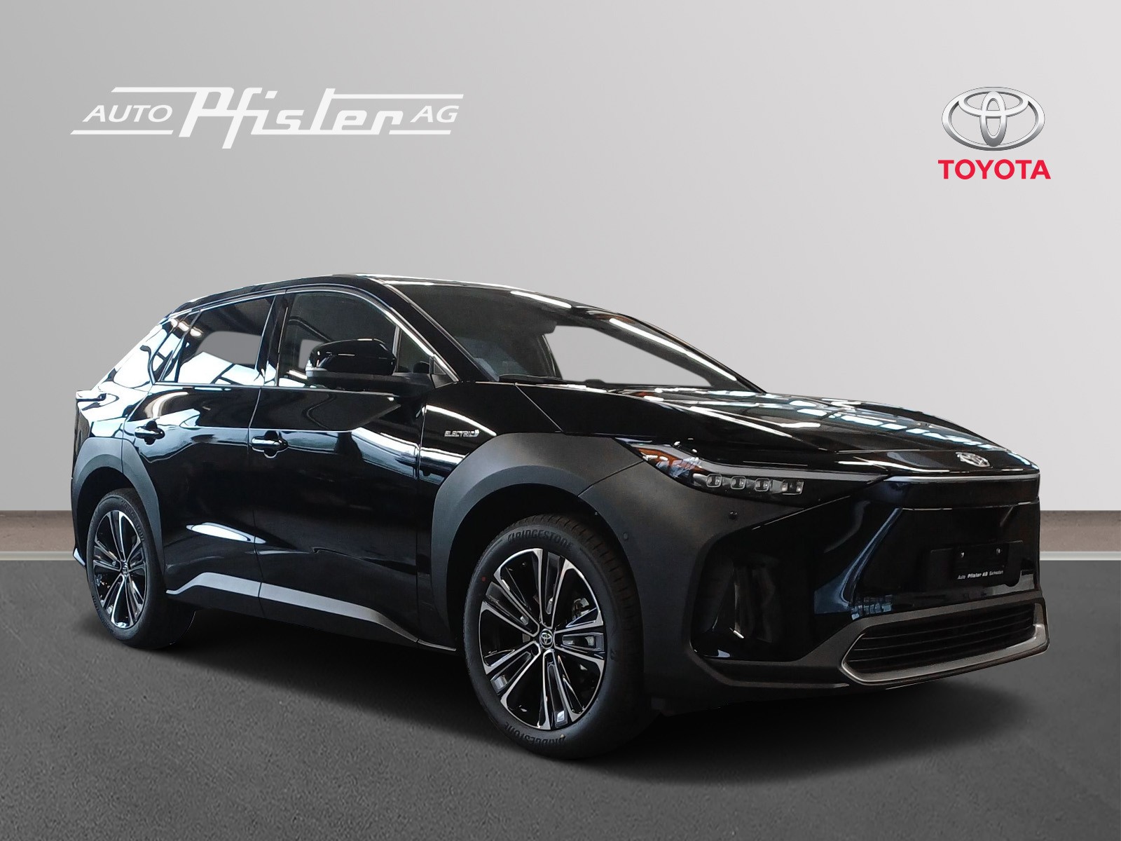 TOYOTA bZ4X Premium AWD-image-0