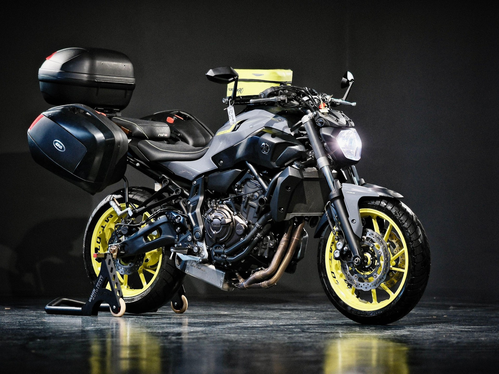 YAMAHA MT-07 ABS