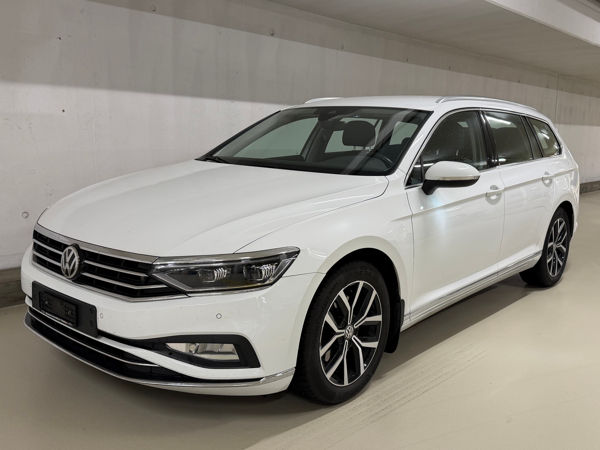 VW Passat 2.0 TDI BMT Elegance 4Motion DSG-image-0
