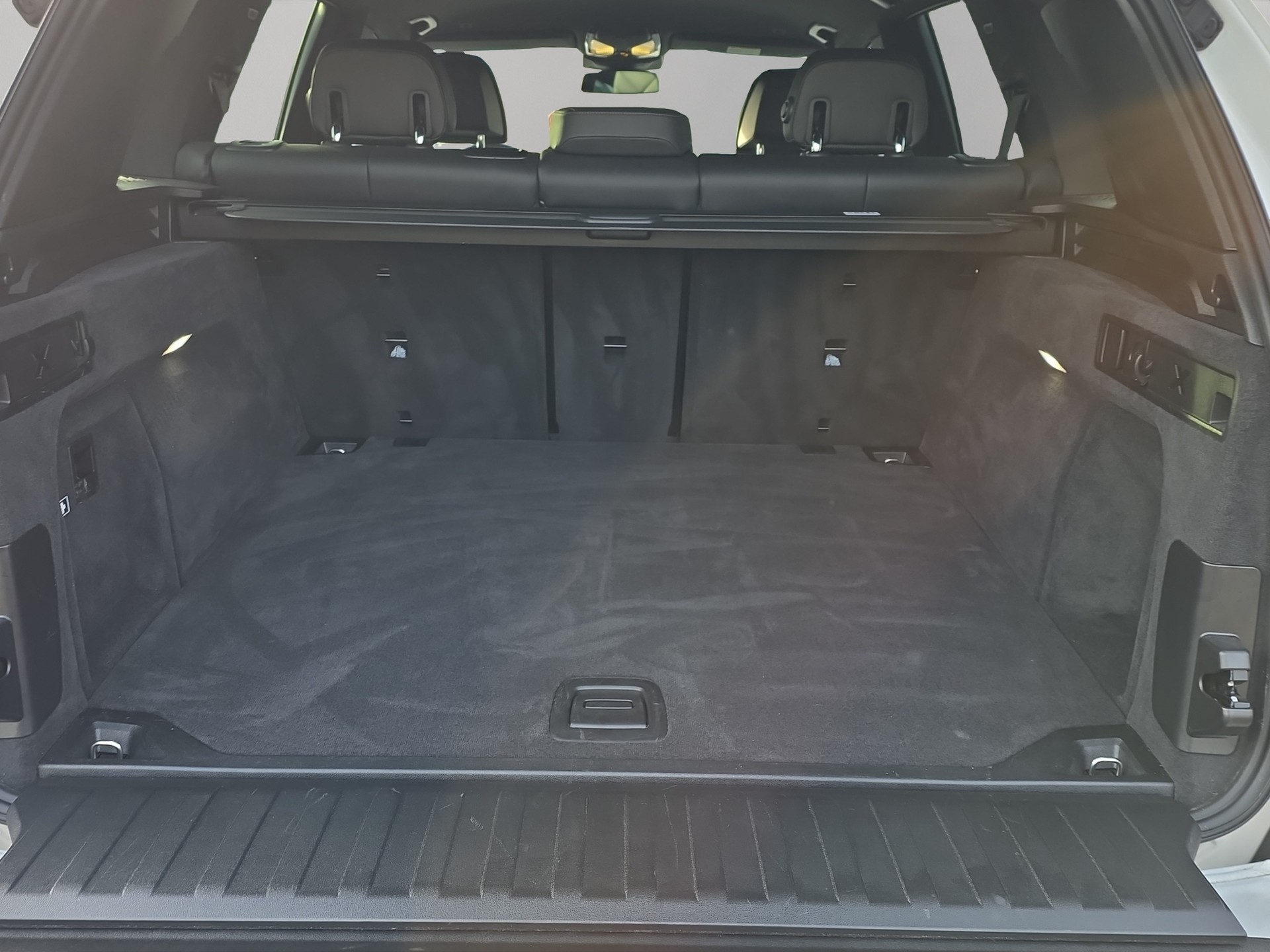 BMW X5 xDrive 48V 30d M Sport Steptronic-image-14