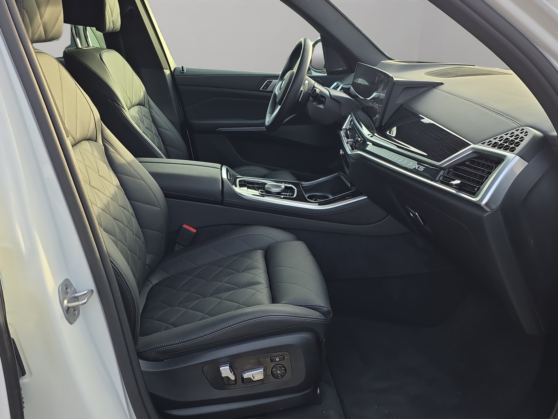BMW X5 xDrive 48V 30d M Sport Steptronic-image-8