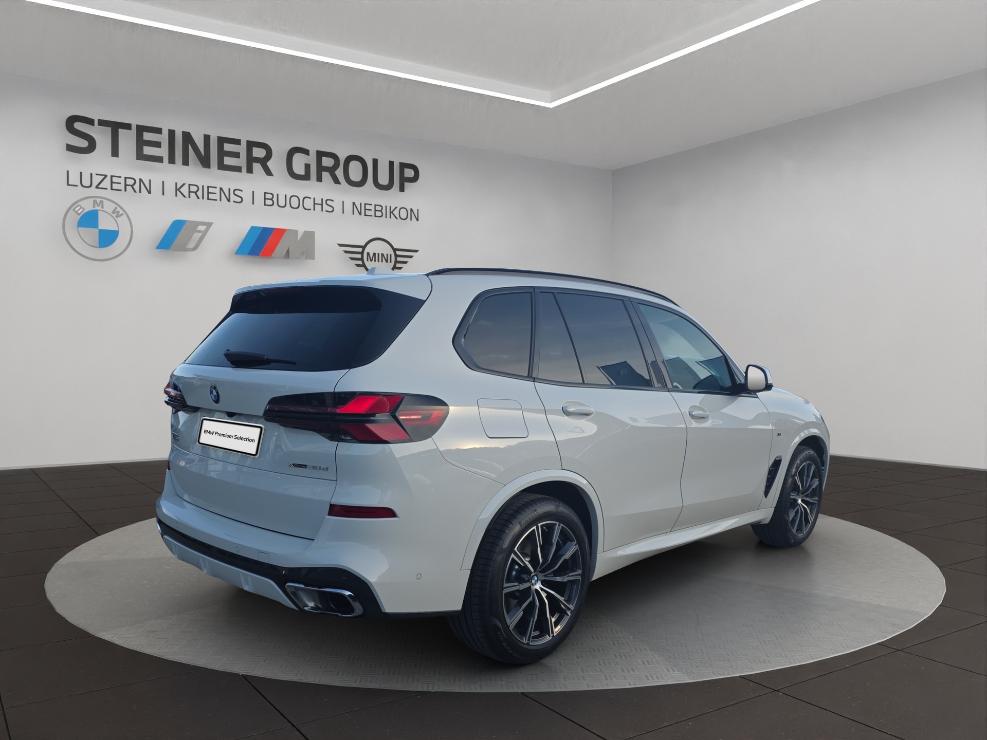 BMW X5 xDrive 48V 30d M Sport Steptronic-image-2