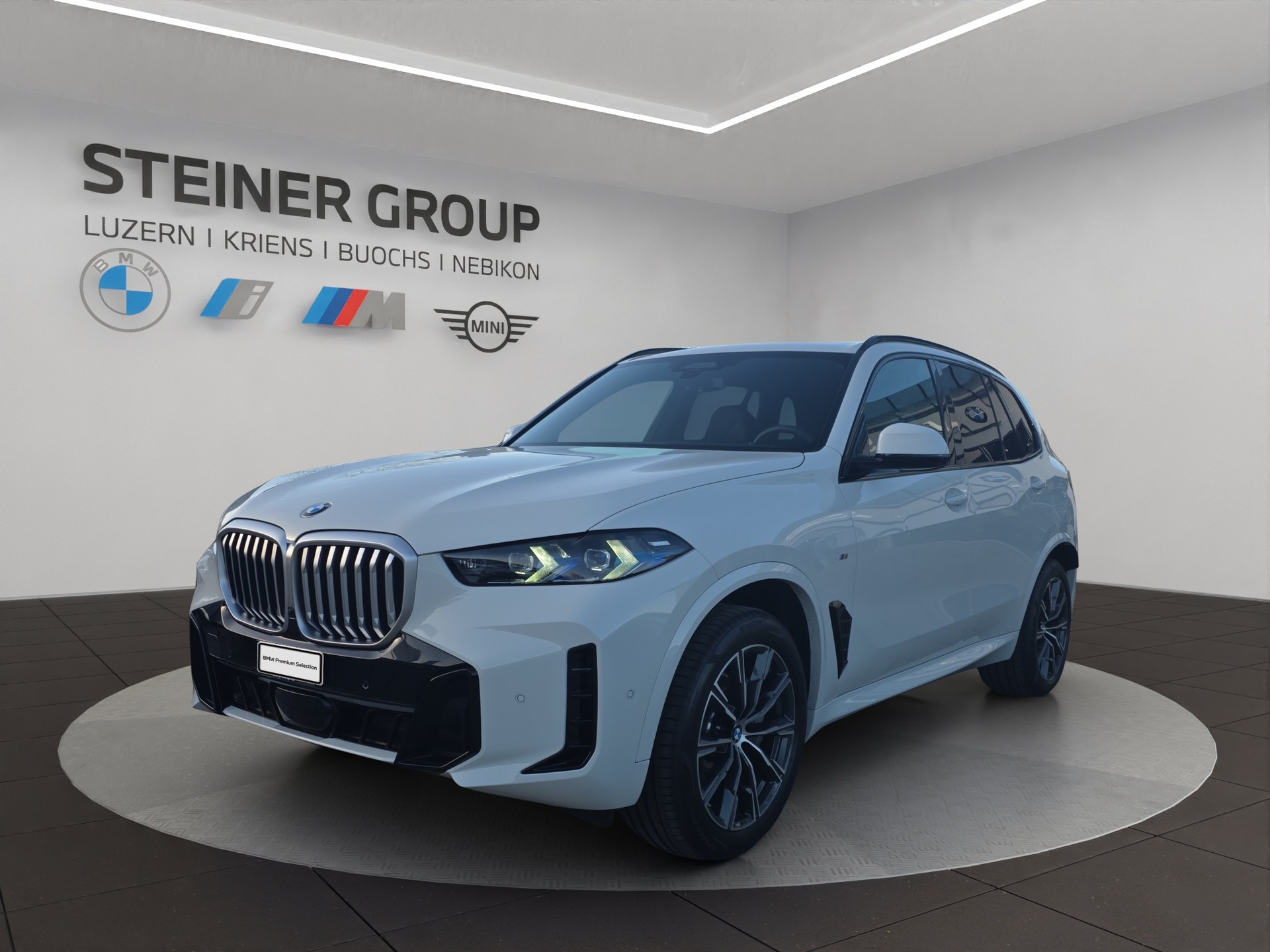 BMW X5 xDrive 48V 30d M Sport Steptronic-image-0