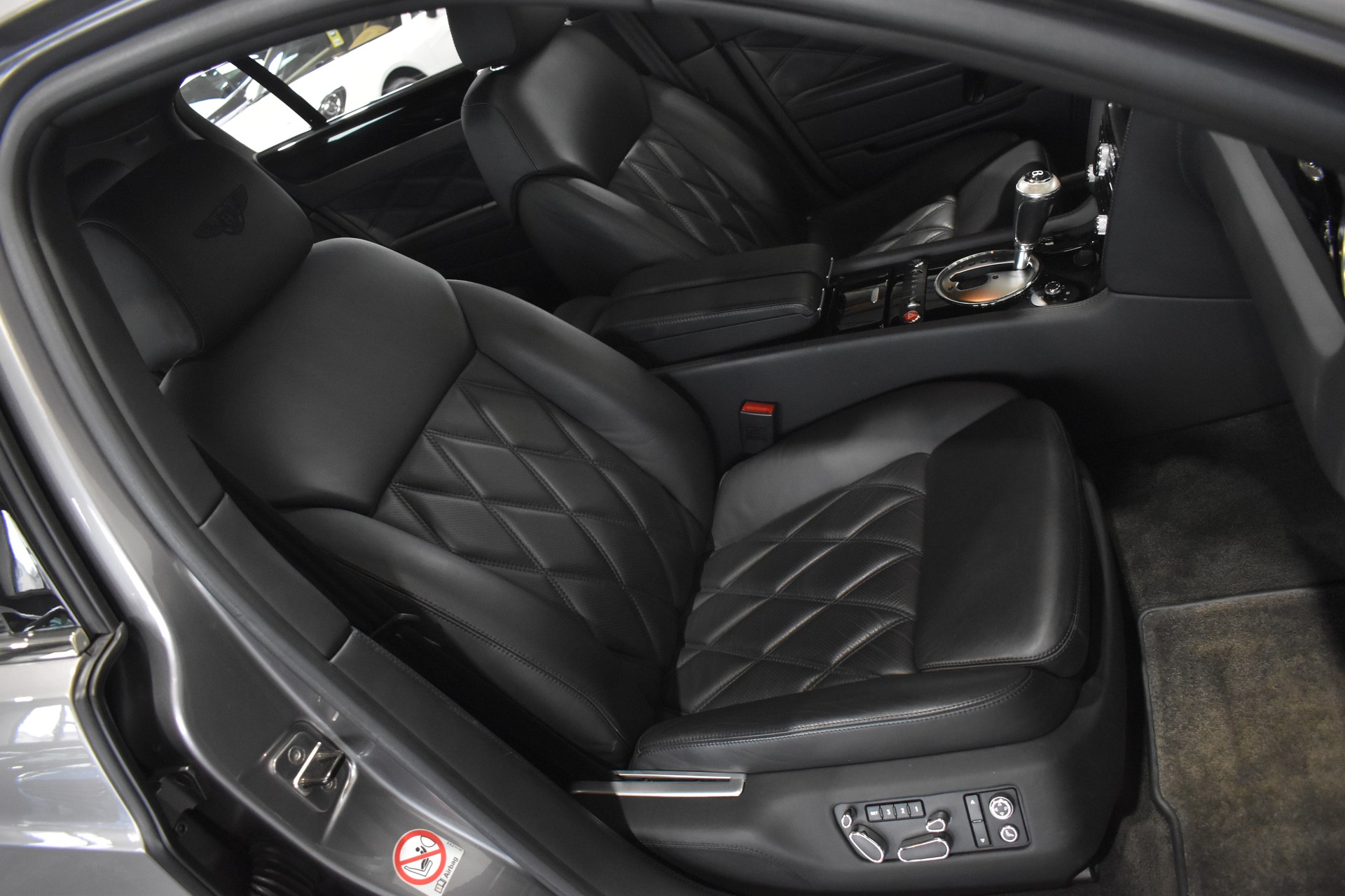 BENTLEY Continental Flying Spur 6.0-image-13