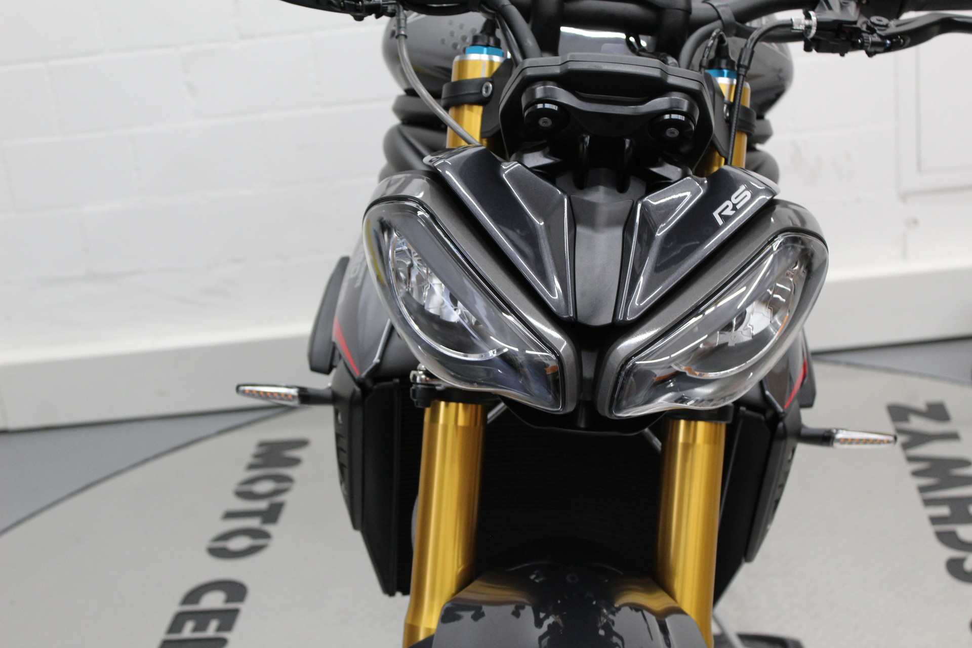 TRIUMPH Speed Triple 1200 RS-image-7