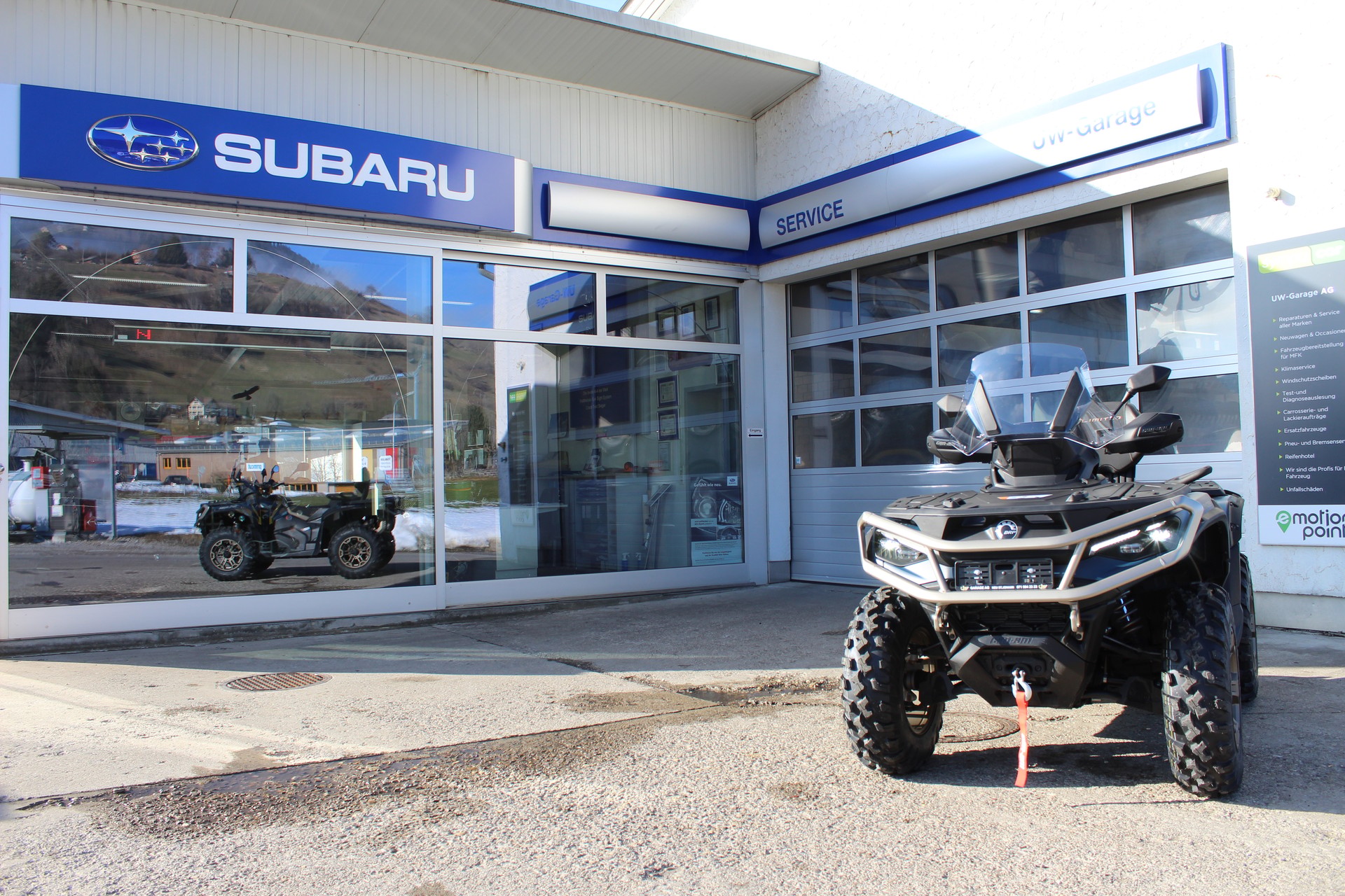 CAN-AM Outlander-image-1