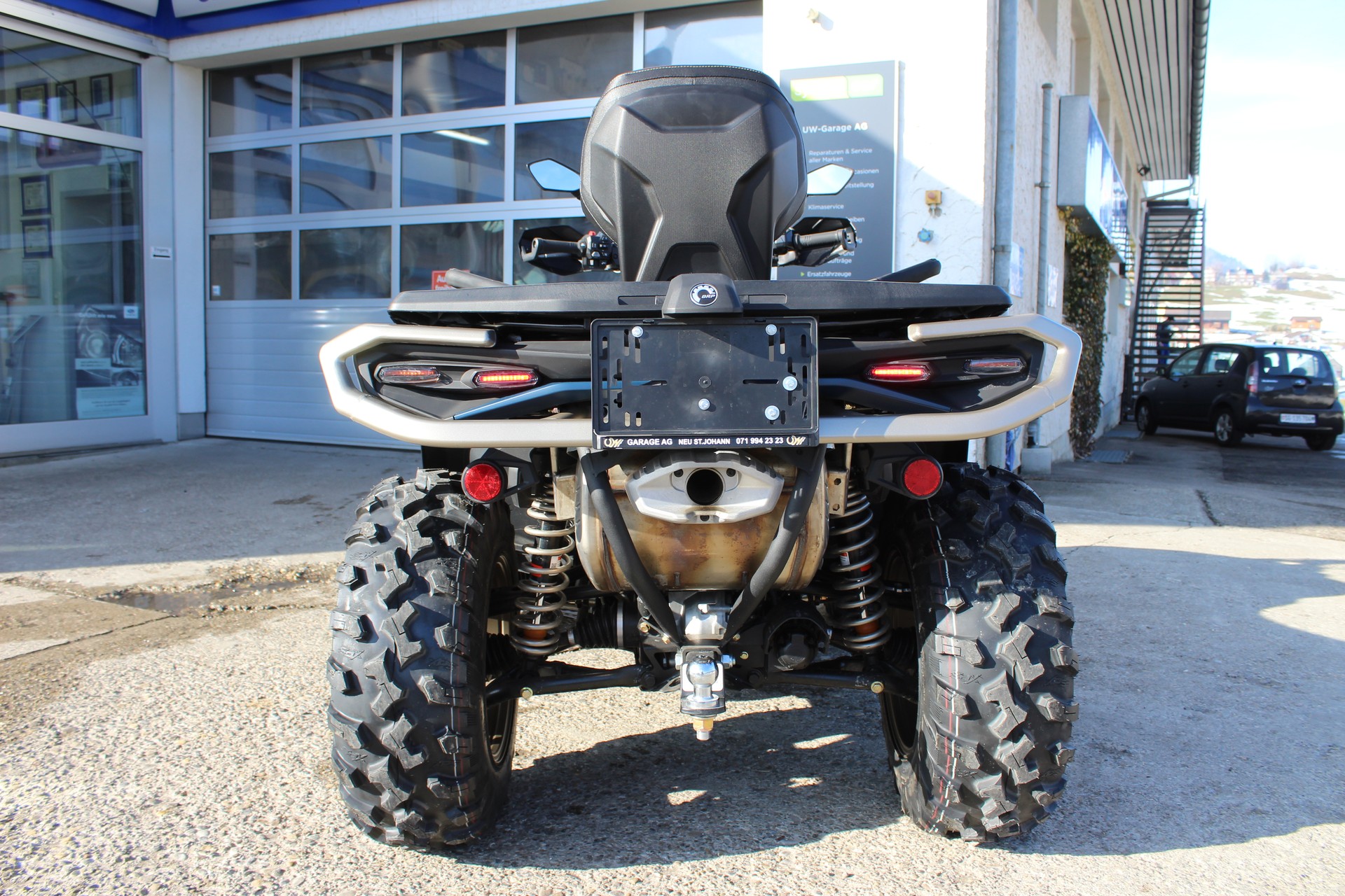 CAN-AM Outlander-image-6