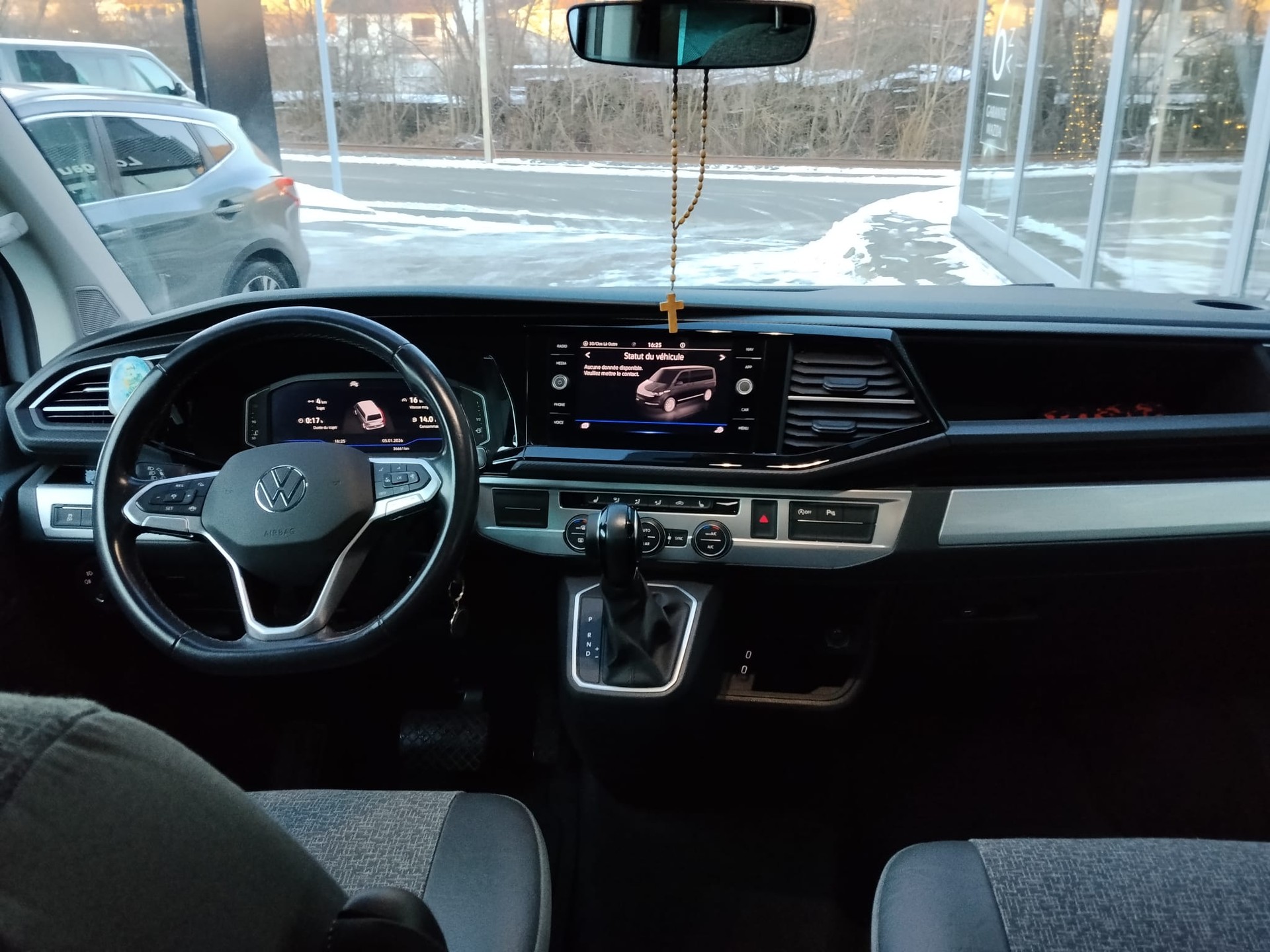 VW T6.1 Multivan 2.0 Bi-TDI Liberty Edition 4Motion DSG-image-3