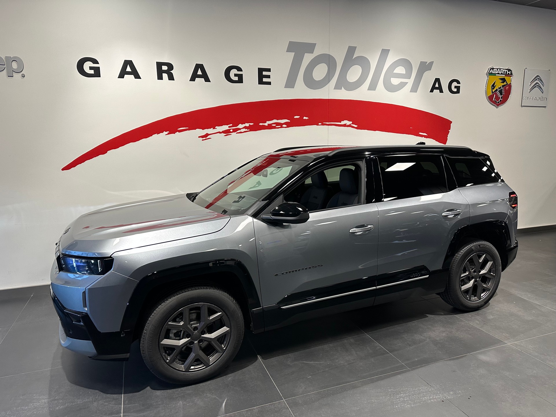 JEEP Compass 1.2 T e-Hybrid First Edition-image-7