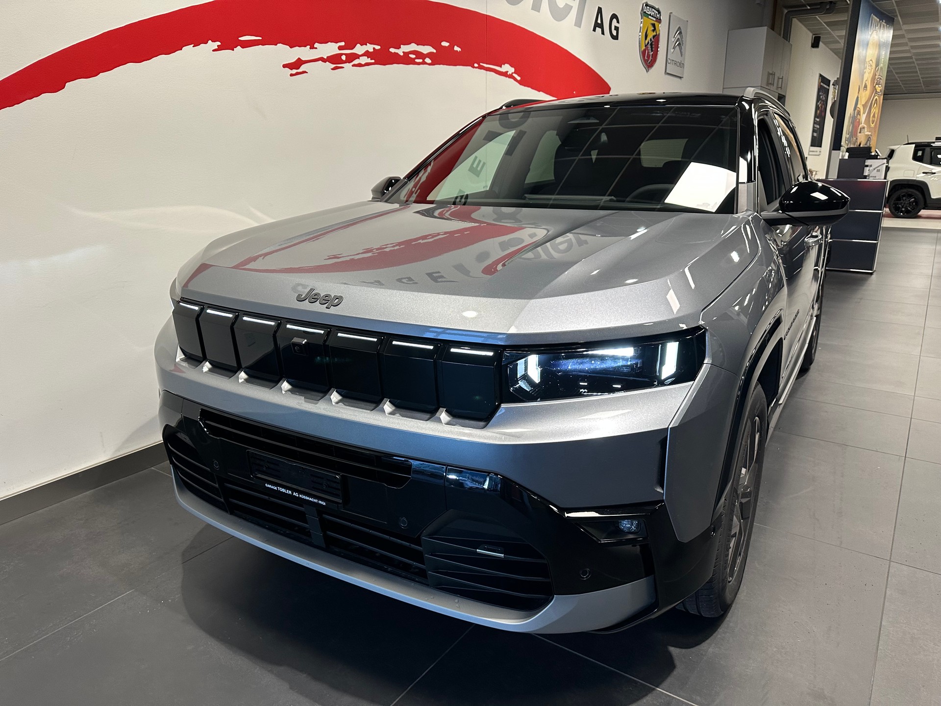 JEEP Compass 1.2 T e-Hybrid First Edition-image-3