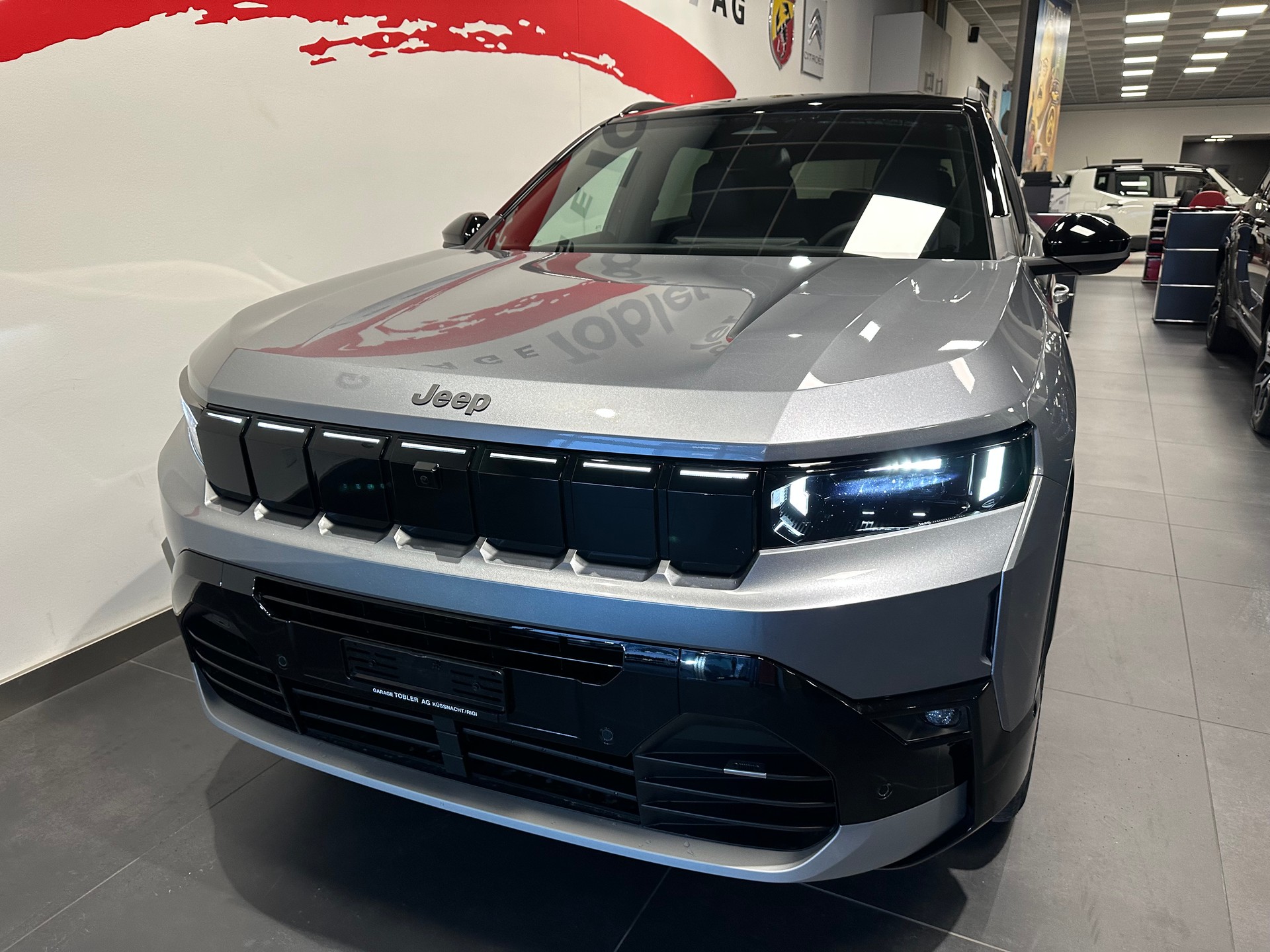 JEEP Compass 1.2 T e-Hybrid First Edition-image-4
