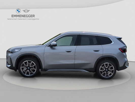 BMW X1 xDrive 20d 48V xLine-image-1