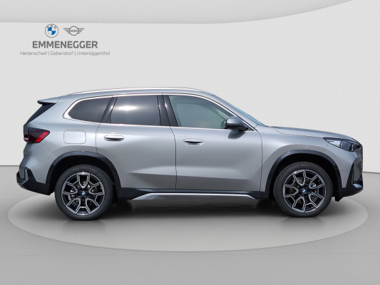 BMW X1 xDrive 20d 48V xLine-image-4