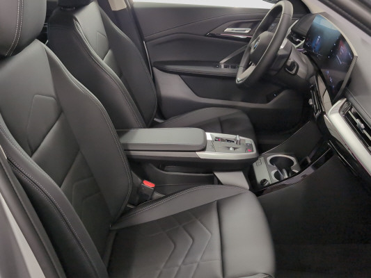 BMW X1 xDrive 20d 48V xLine-image-8