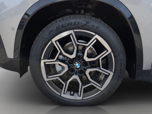 BMW X1 xDrive 20d 48V xLine-image-14