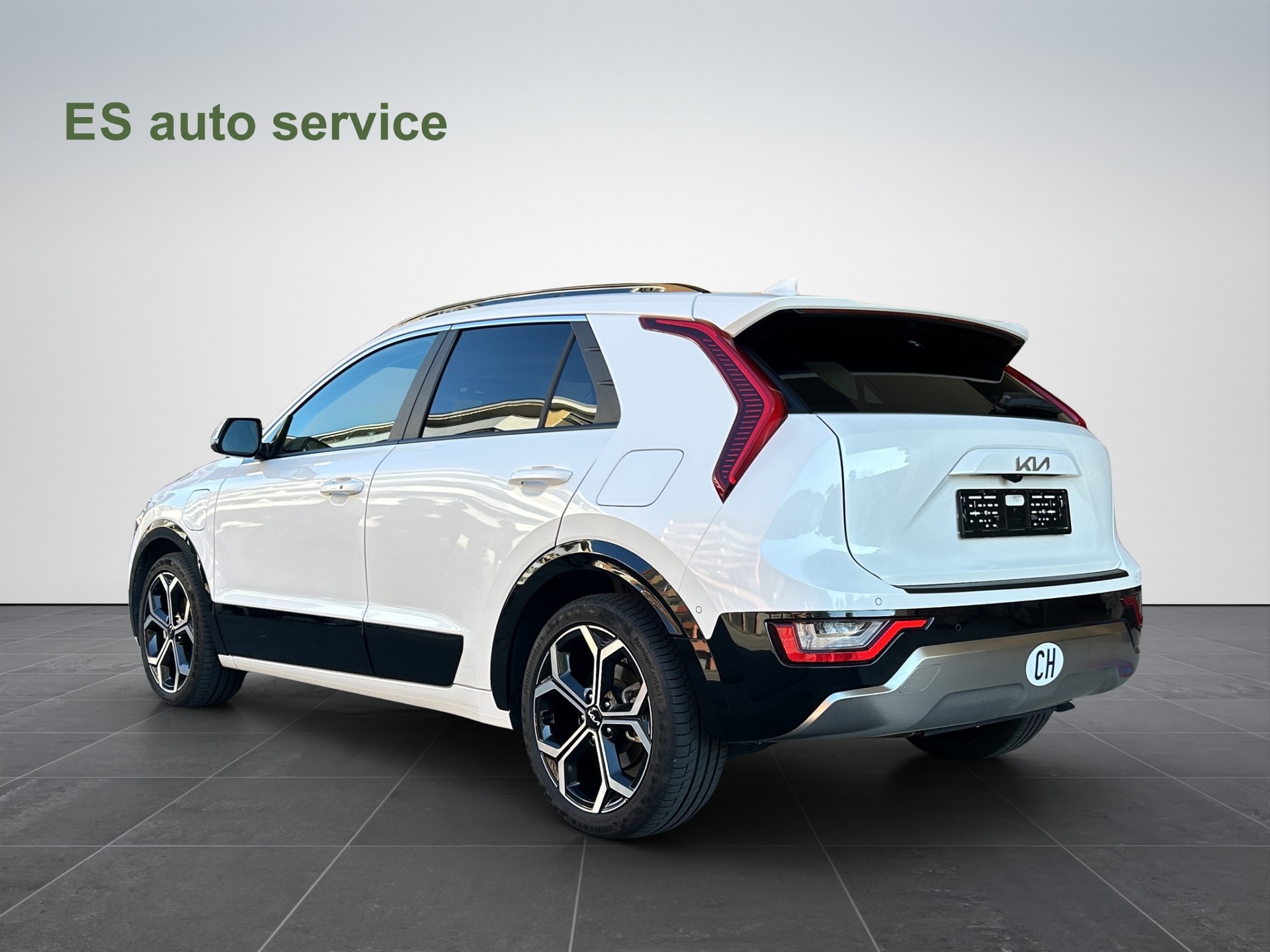 KIA Niro 1.6GDi Plug-in Hybrid Style DCT-image-3