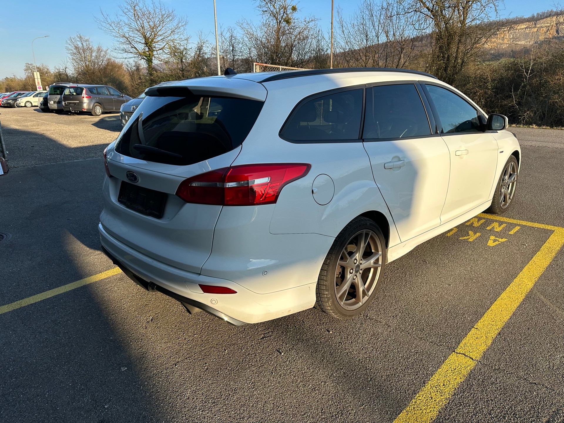 FORD Focus 1.5 SCTi Business Automatic-image-2