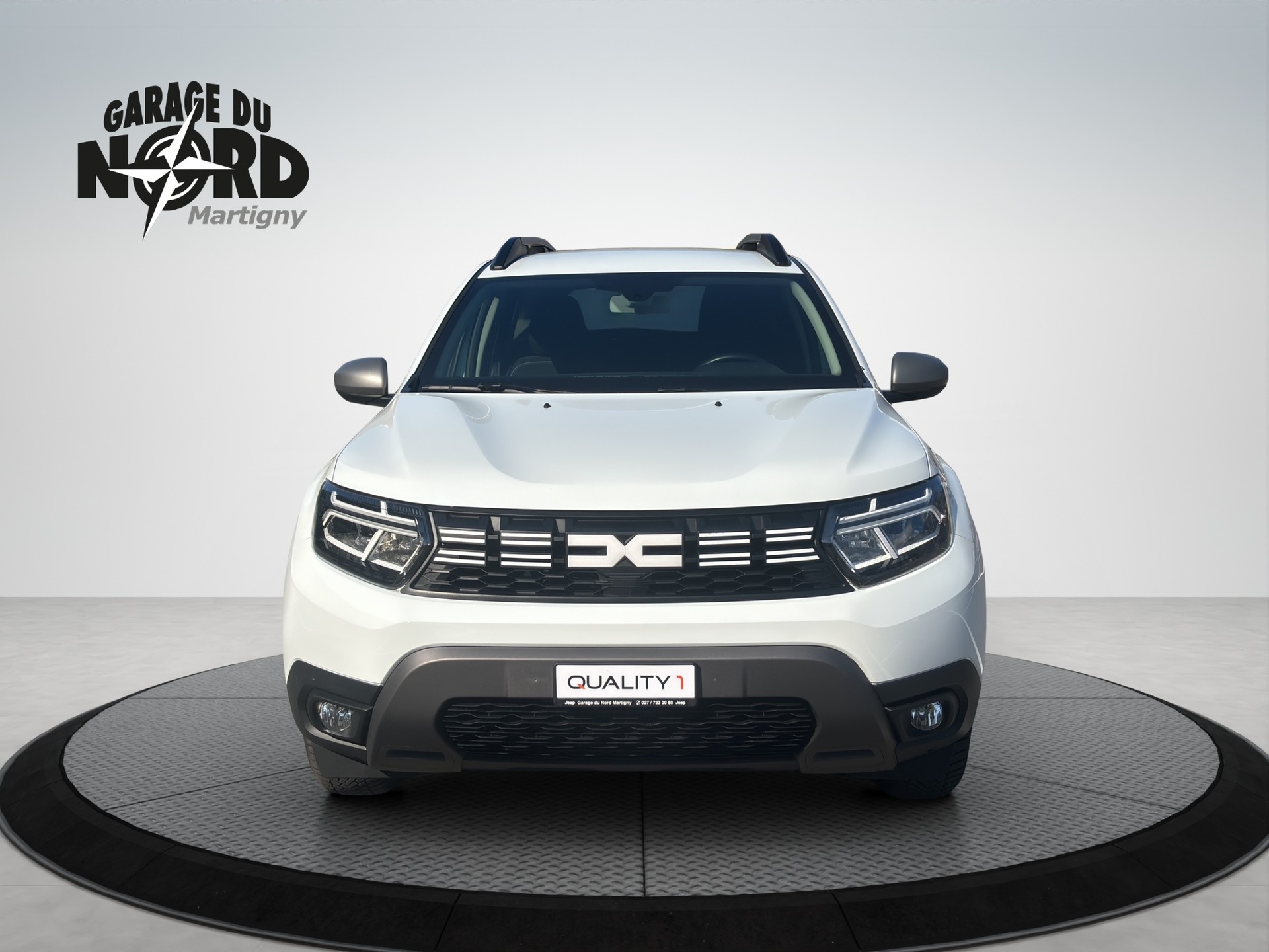 DACIA Duster TCe 150 Journey 4x4-image-1