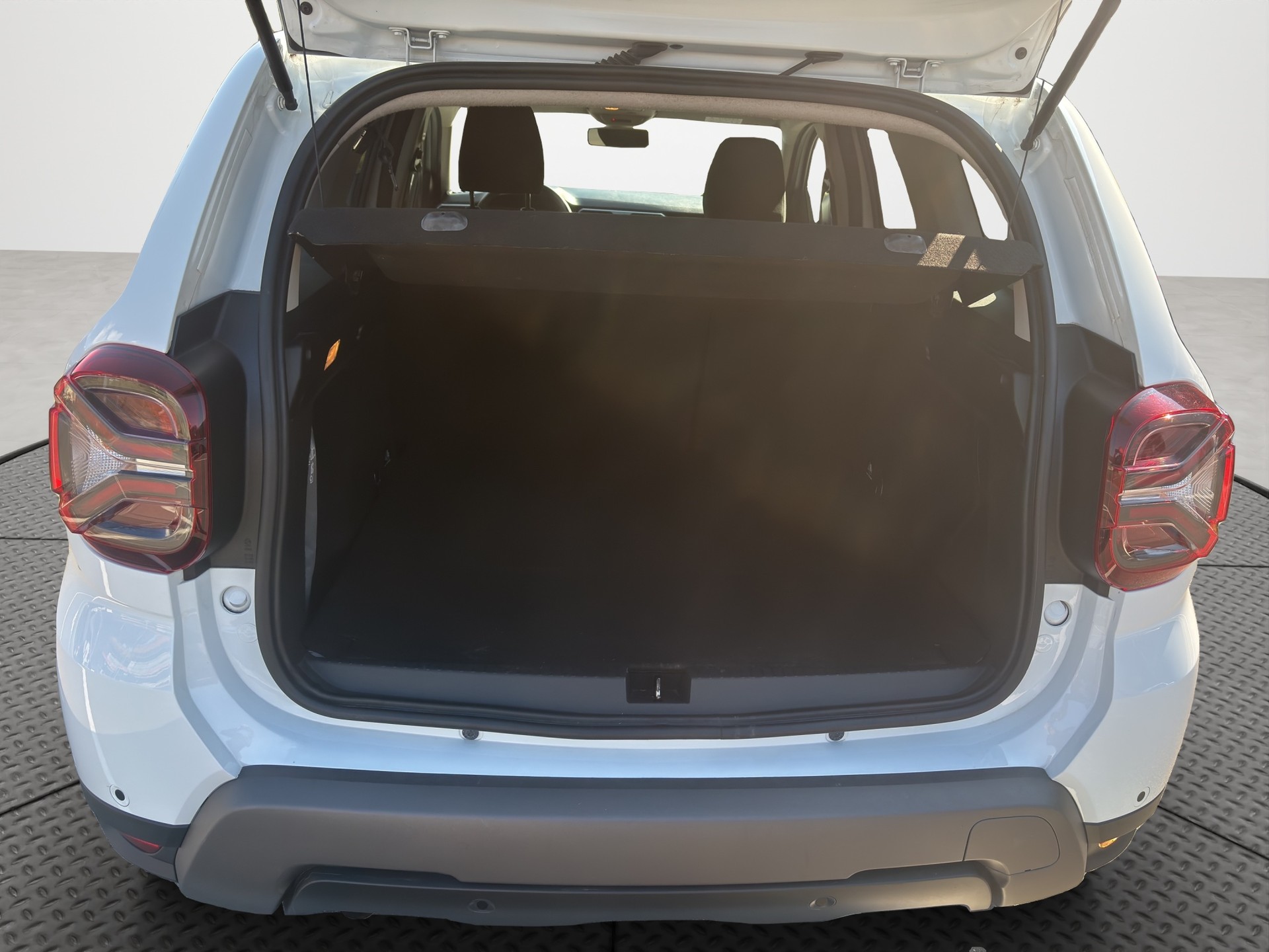 DACIA Duster TCe 150 Journey 4x4-image-14