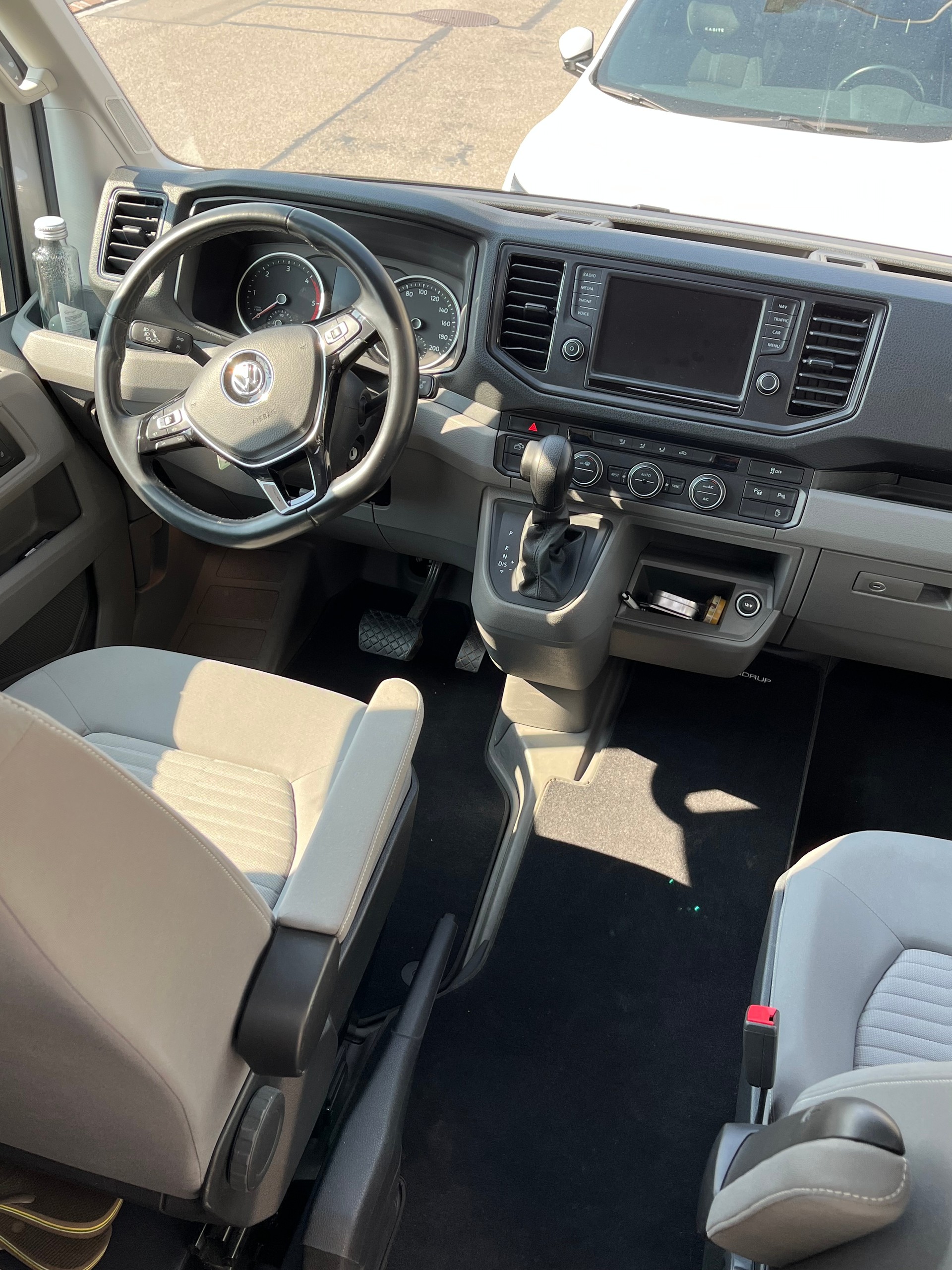 VW Grand California 680 2.0 BI-TDI-image-5