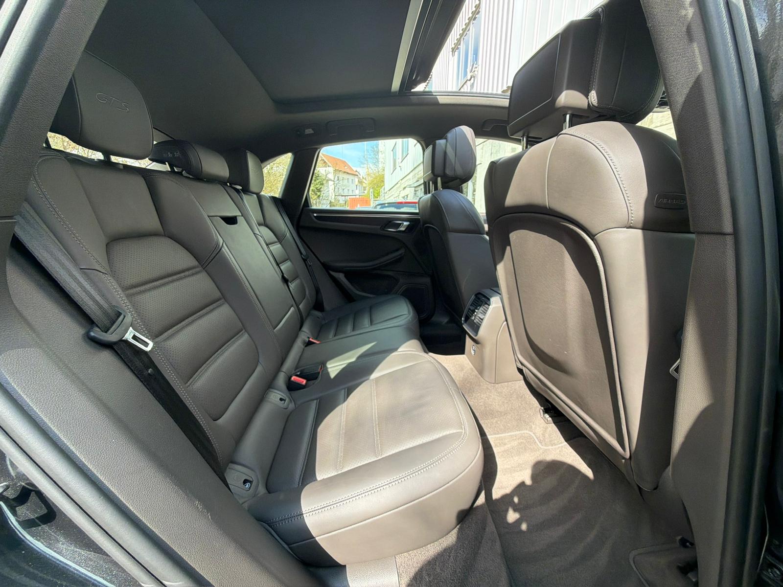 PORSCHE Macan GTS PDK-image-15