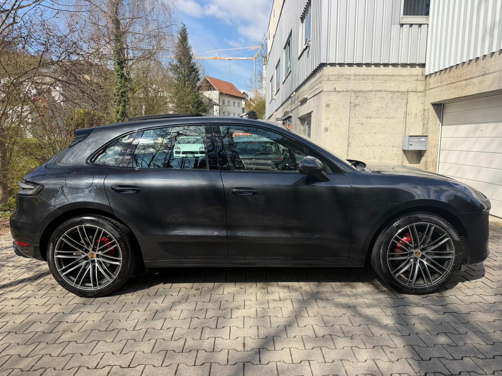PORSCHE Macan GTS PDK-image-5