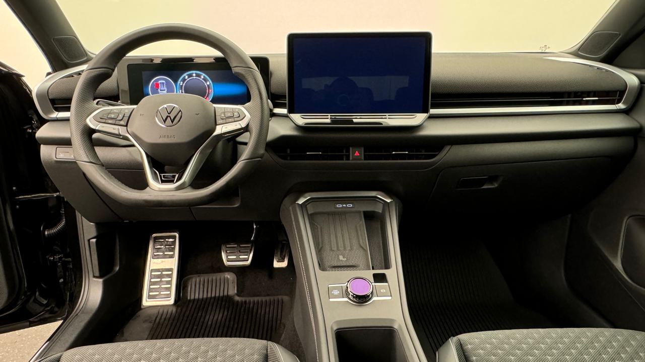 VW T-Roc 1.5 eTSI mHEV R-Line DSG-image-5