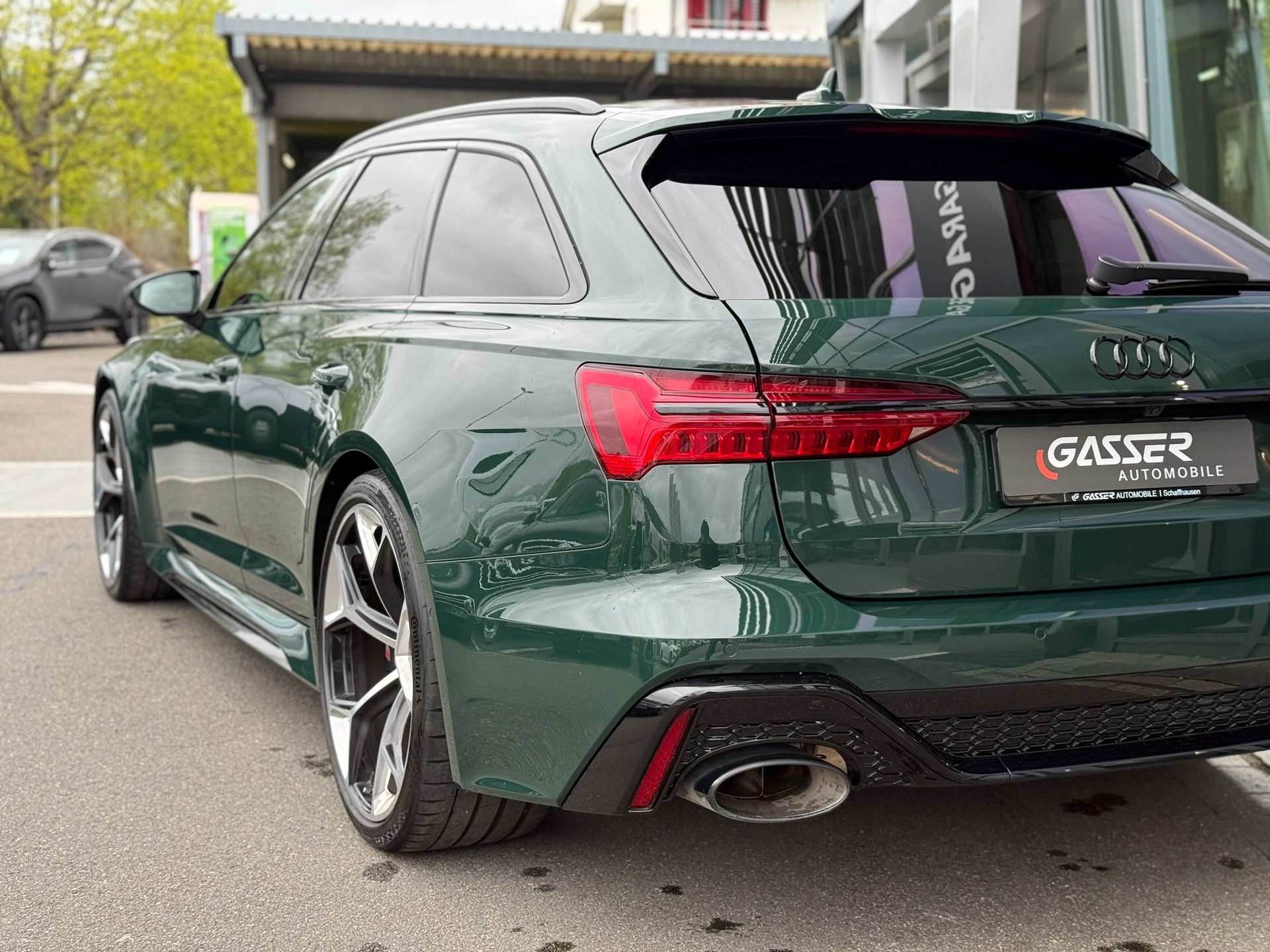 AUDI RS6 Avant 4.0 TFSI V8 performance quattro-image-2
