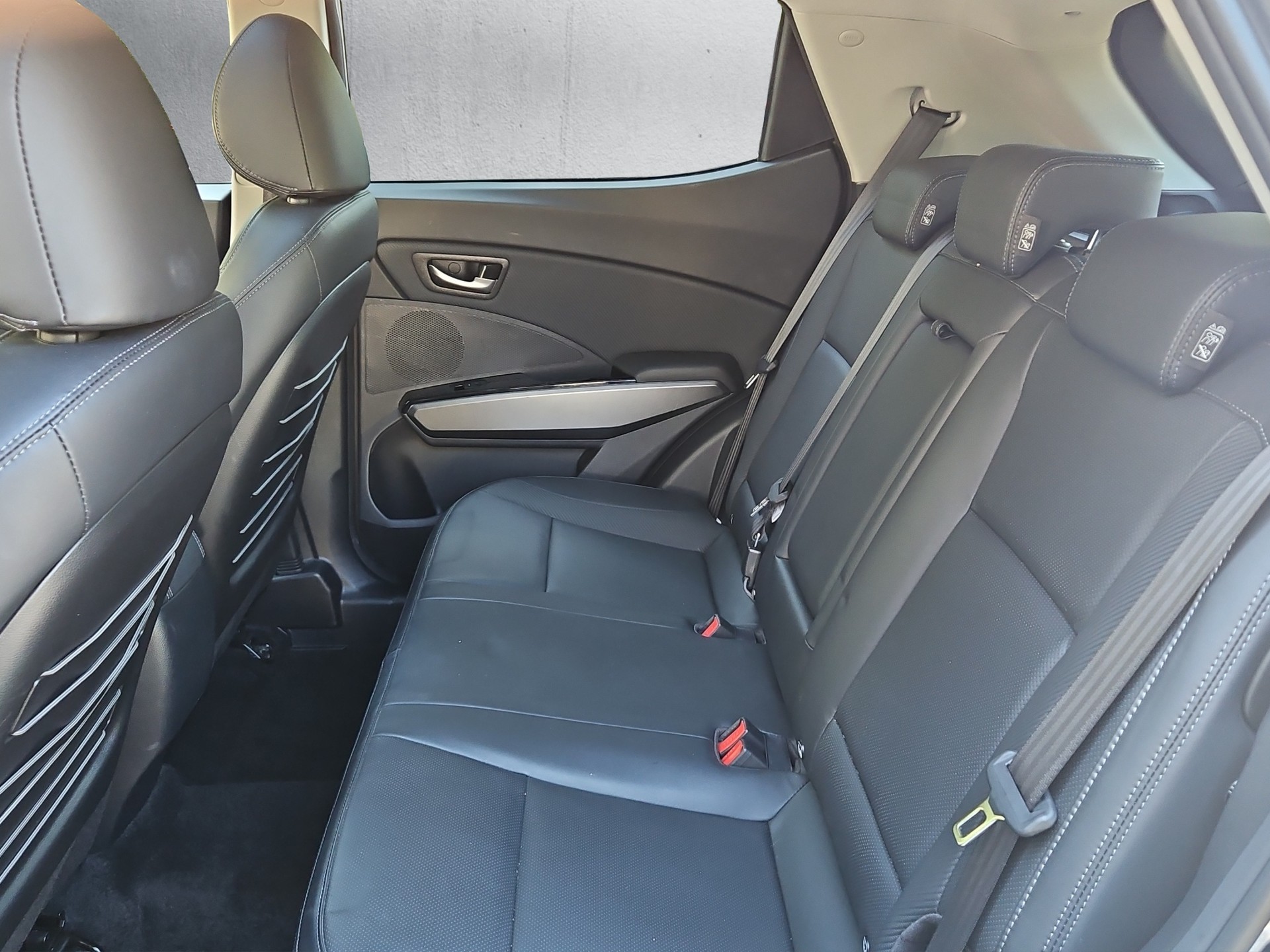 KGM-SsangYong Tivoli 1.5 T-GDI Titanium 4WD Automat-image-10