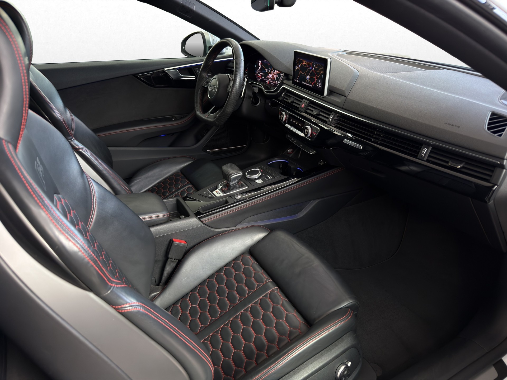 AUDI RS5 Coupé 2.9 TFSI quattro tiptronic-image-21