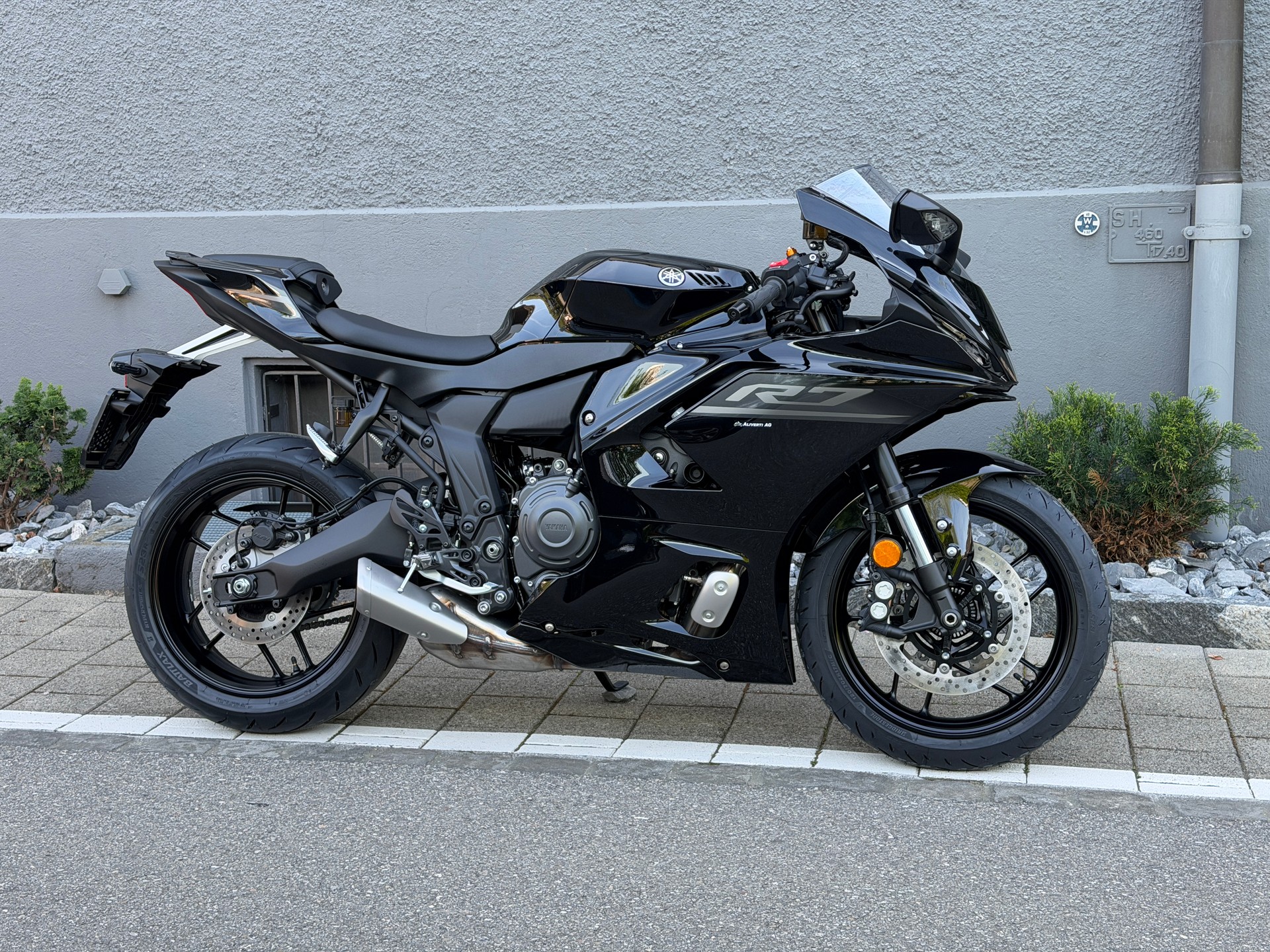 YAMAHA R7 (35kW) 2026-image-10