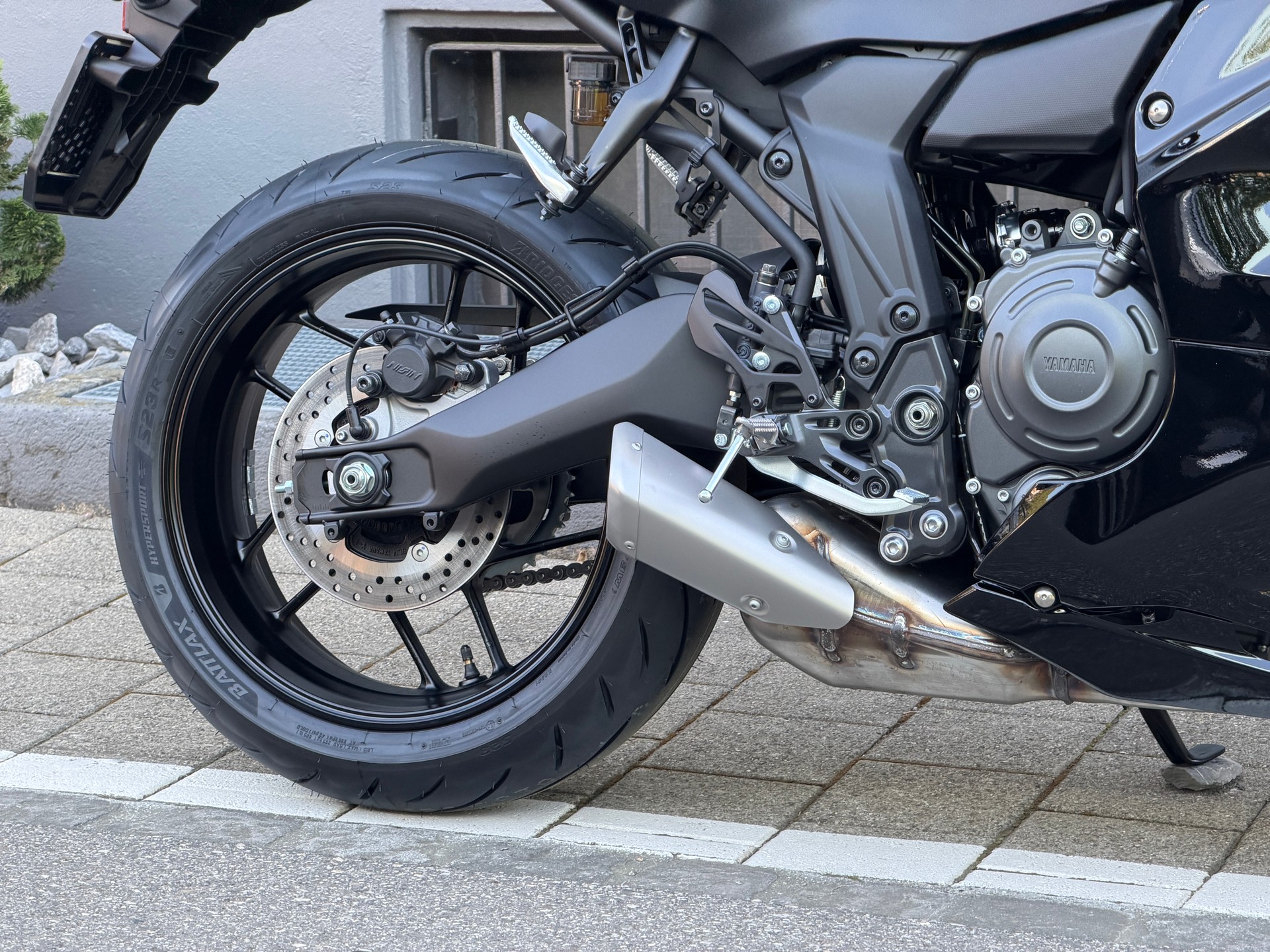 YAMAHA R7 (35kW) 2026-image-12