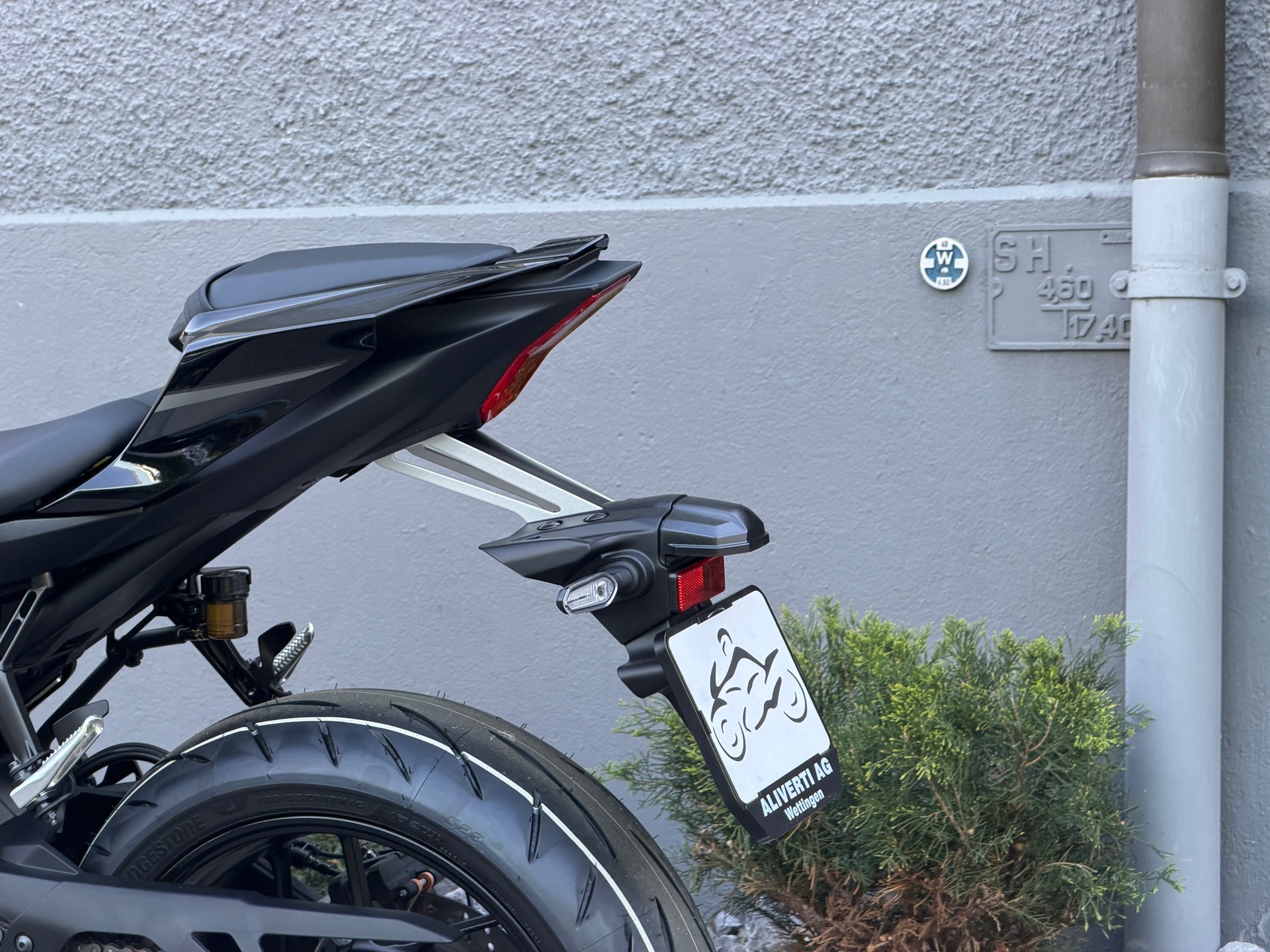 YAMAHA R7 (35kW) 2026-image-6
