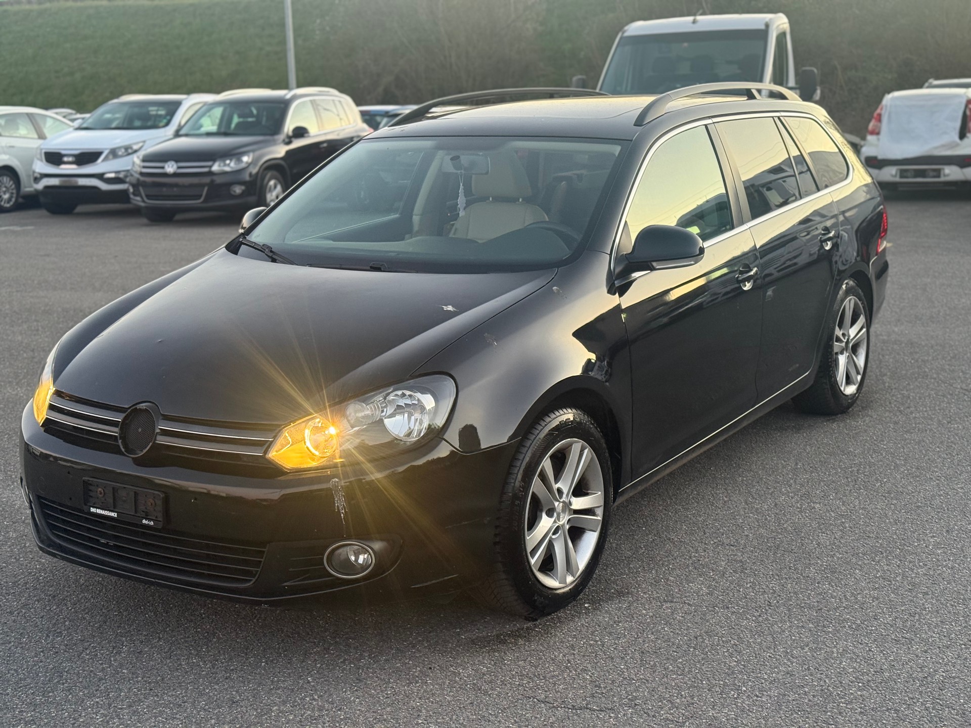 VW JETTA-image-1