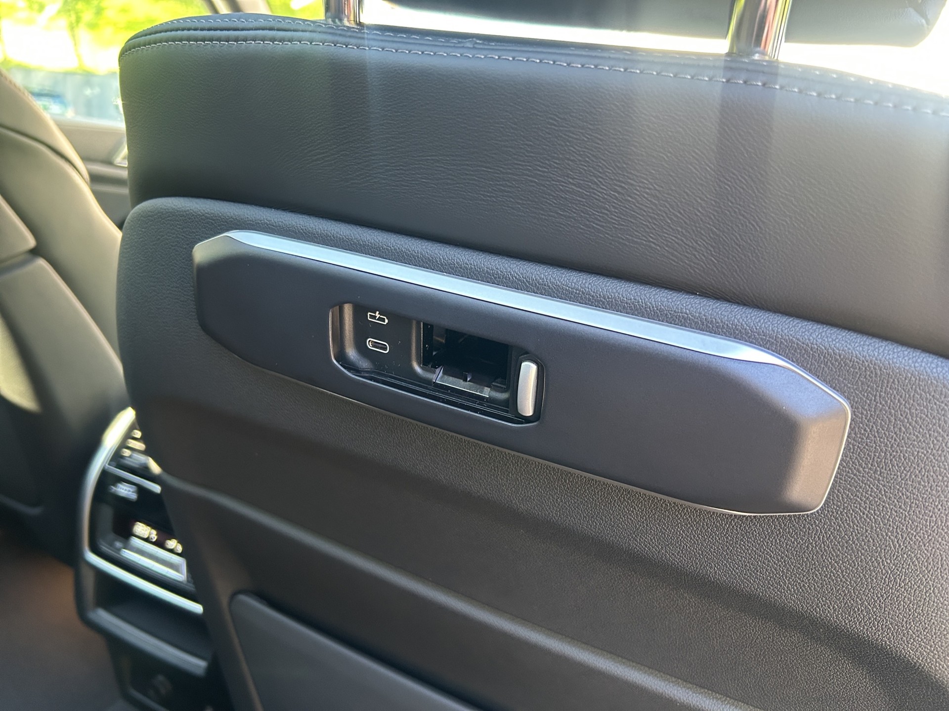 BMW X5 xDrive 50e M Sport Pro Steptronic-image-23