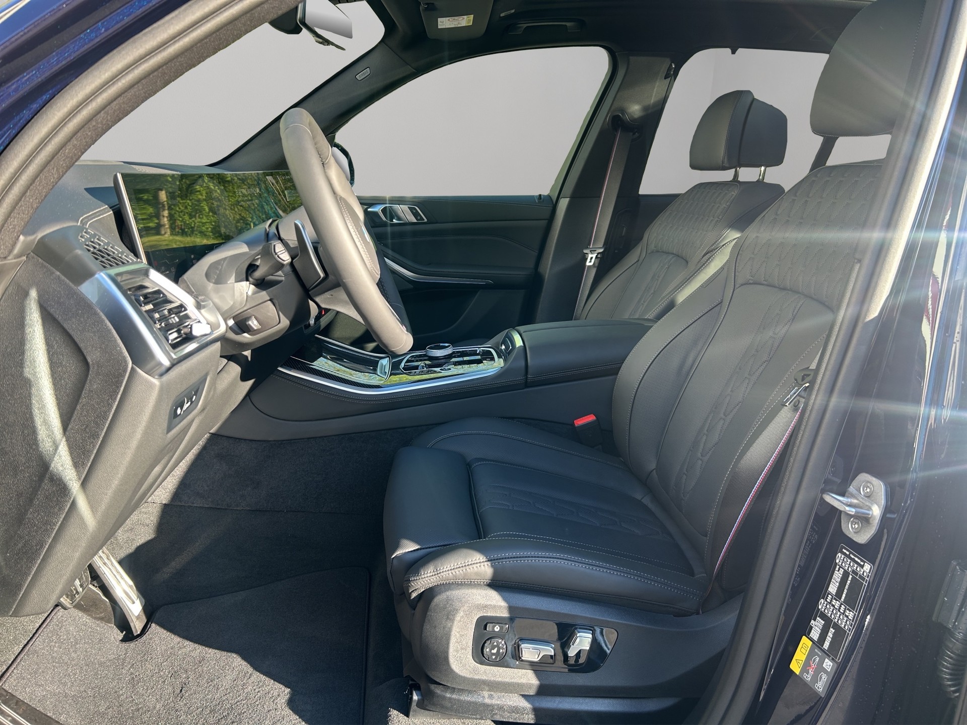 BMW X5 xDrive 50e M Sport Pro Steptronic-image-9
