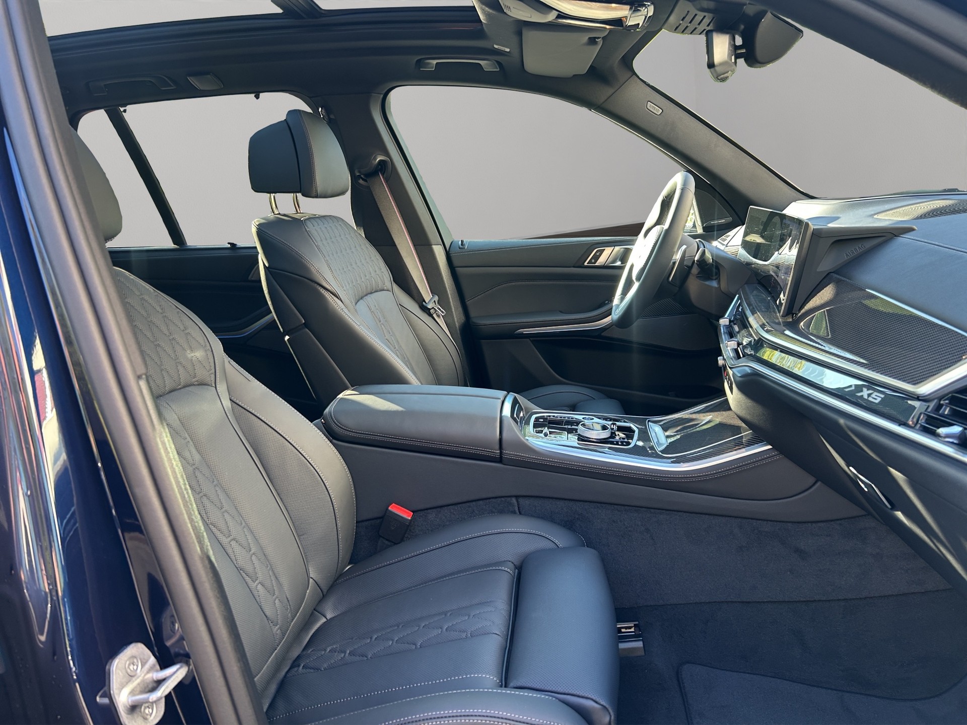BMW X5 xDrive 50e M Sport Pro Steptronic-image-19